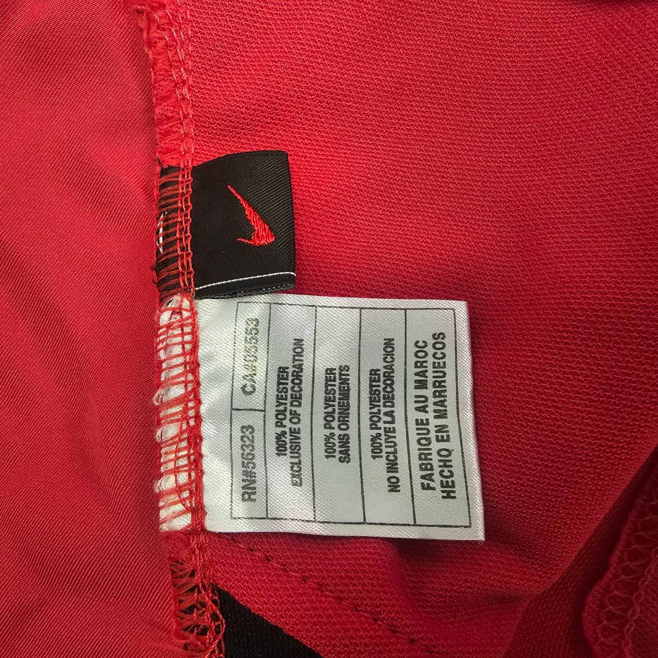 Not genuine Nike fabric label with RN number