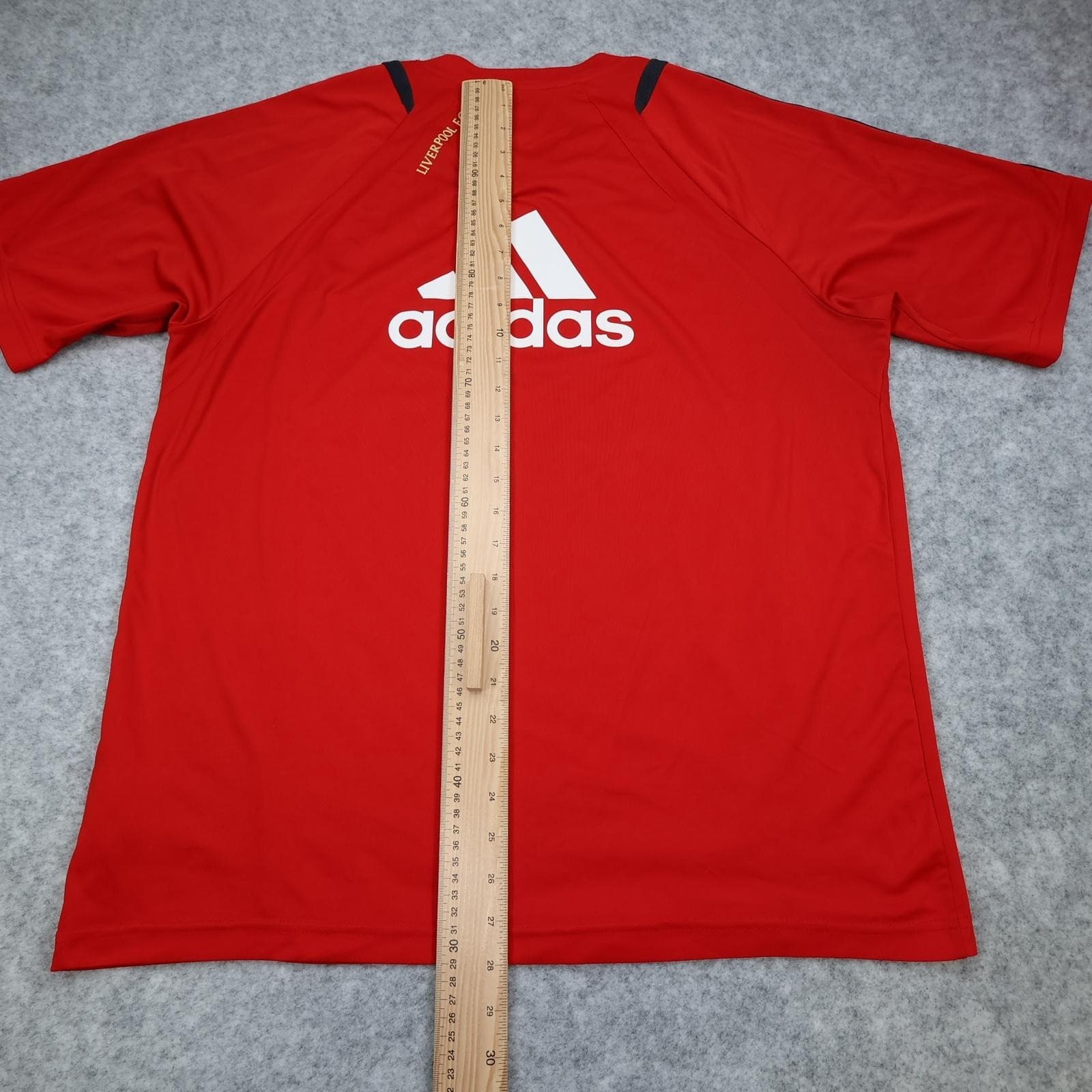 Liverpool Training Shirt Mens Large Red EPL Football Adidas Carlsberg Jersey photo 9