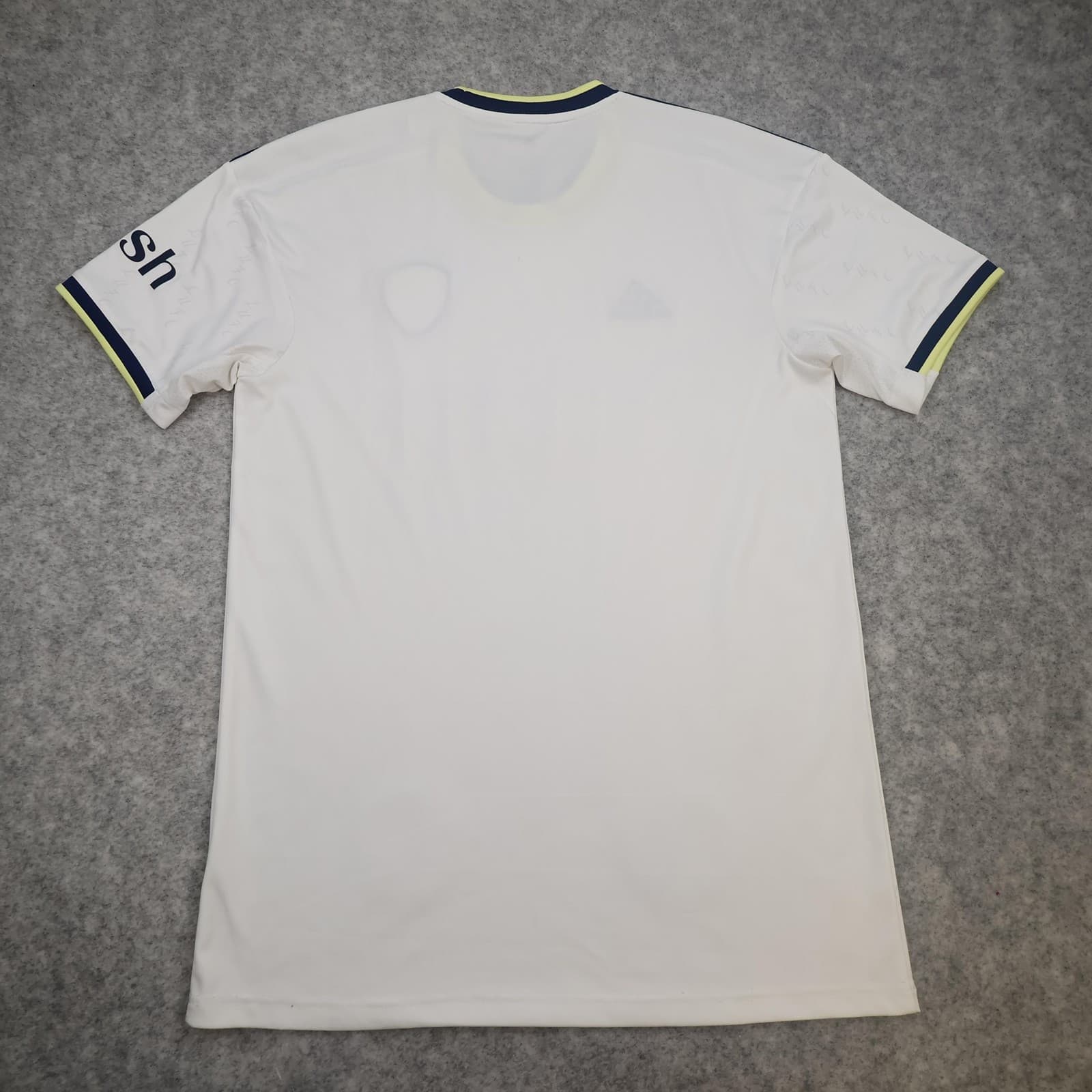 Leeds United Shirt Mens Medium White Home 2022 2023 EPL Football Adidas SBOTOP photo 2