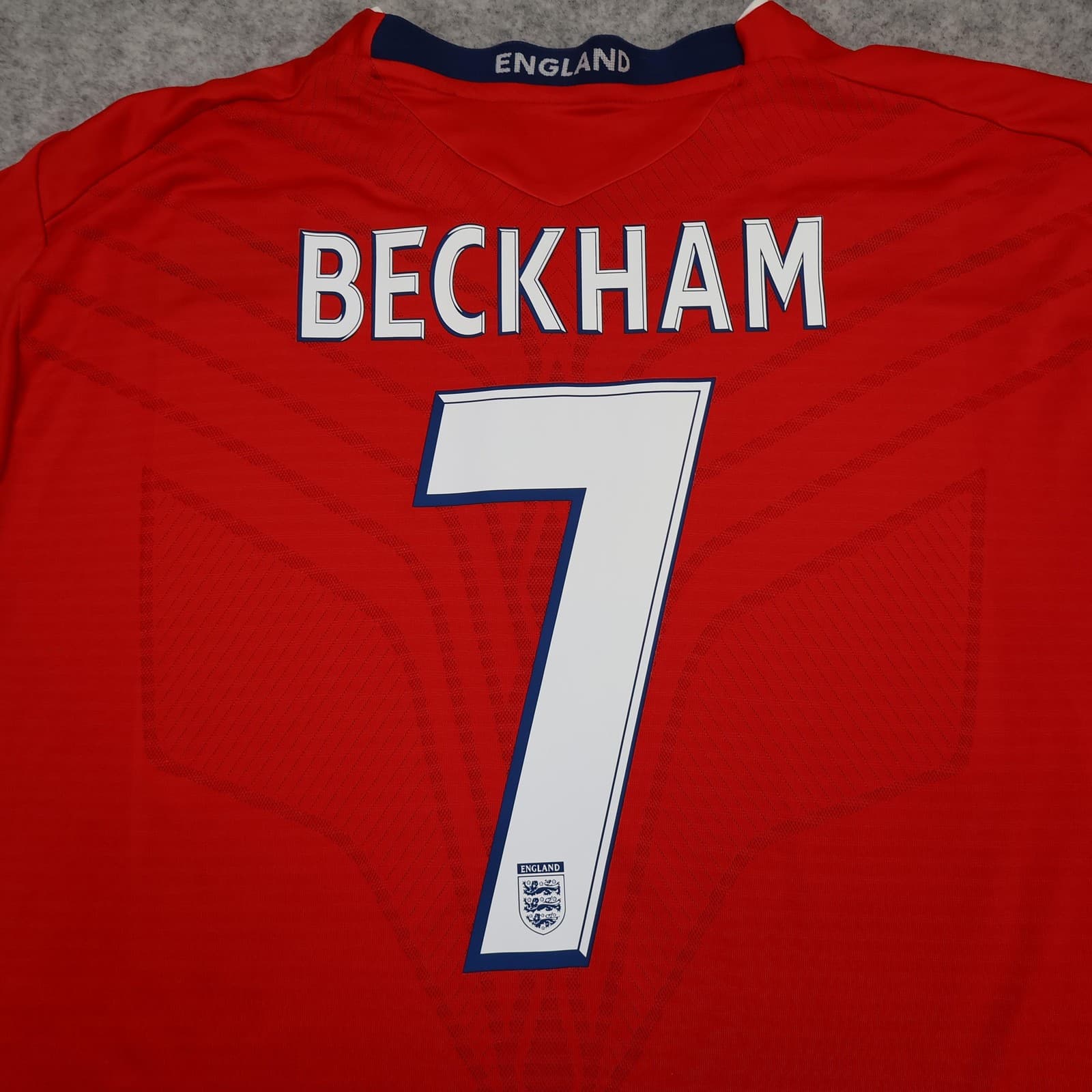 England Away Shirt Mens 2XL Red 2008 2010 Football Umbro Beckham 7 Jersey Top photo 14