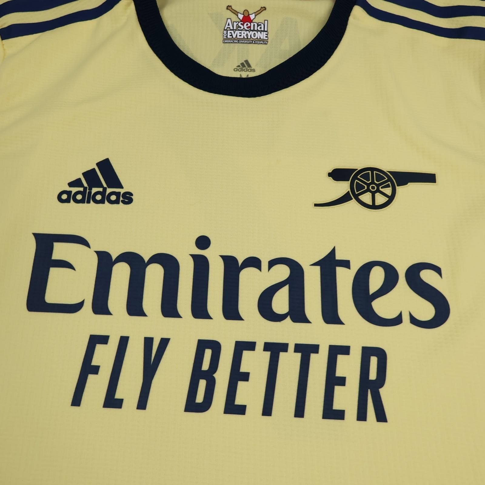 Arsenal Away Shirt Mens Medium Yellow 2021 2022 EPL Football Adidas Saka 7 photo 3