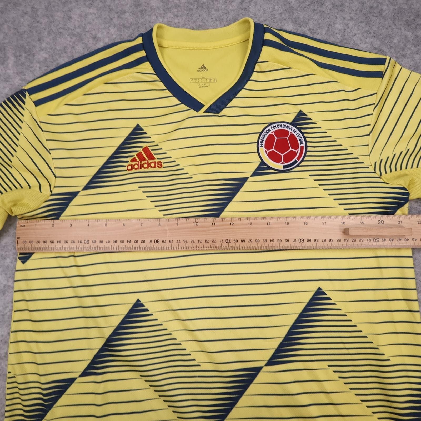 Colombia Home Shirt Mens Large Yellow 2020 2021 Football Adidas Soccer Jersey photo 8