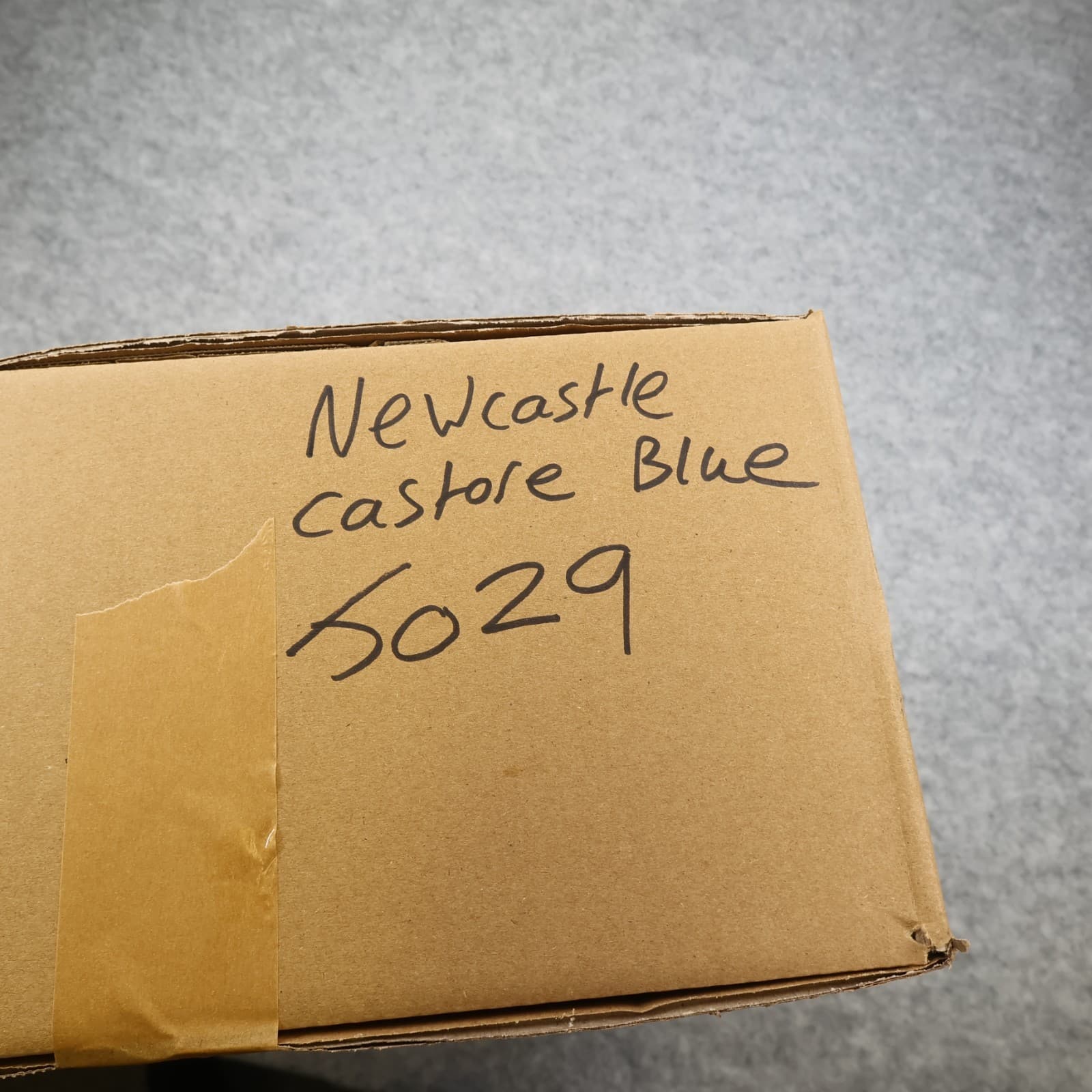 Newcastle United Jacket Medium Blue Waterproof Coat 2023 2024 Castore Bench photo 12
