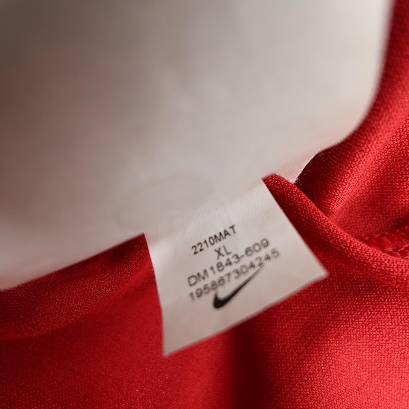 Liverpool Shirt Mens XL Red Home 2022 2023 Nike Standard Chartered Soccer Jersey photo 13