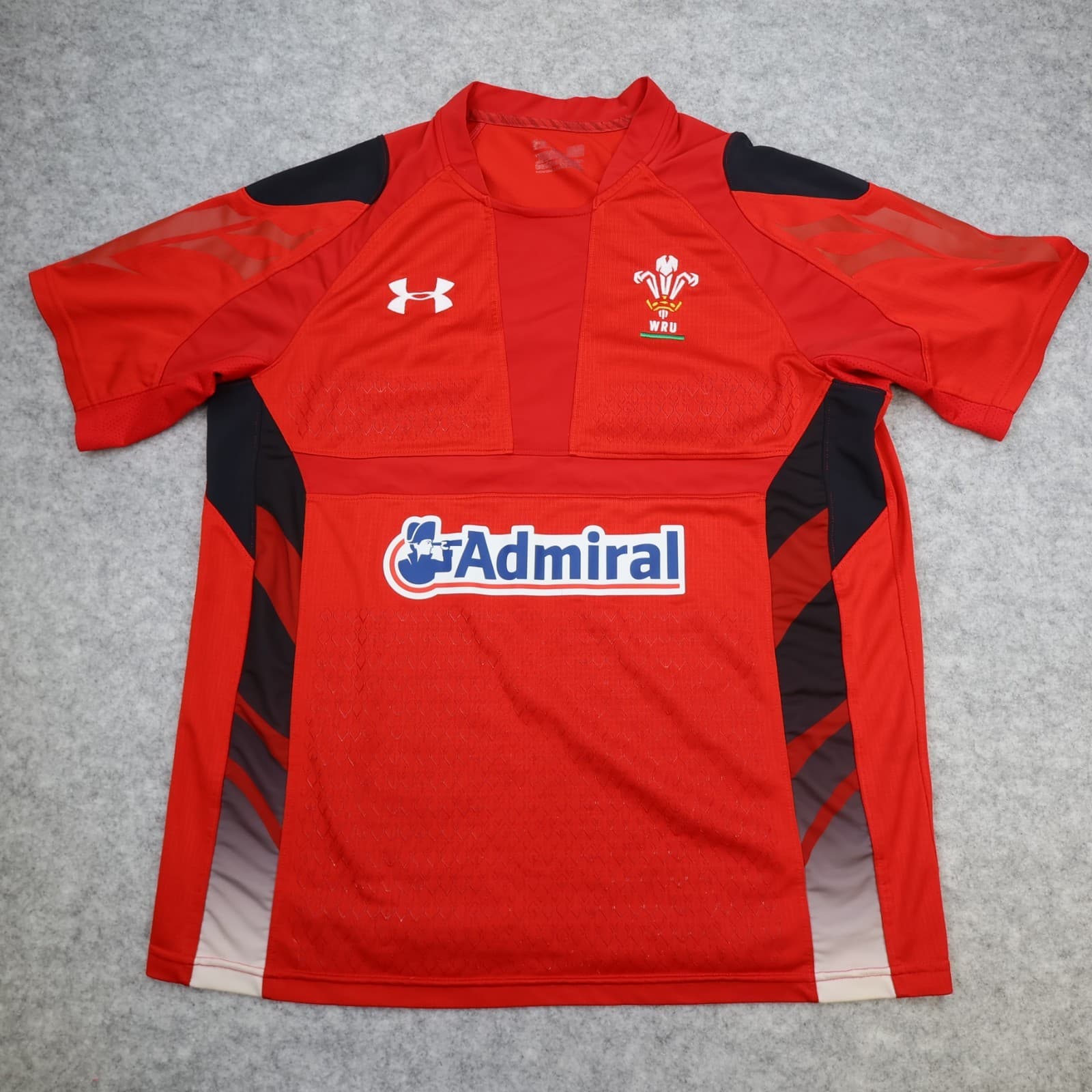 Wales Rugby Shirt Large Red Home Kit 2013 2014 Under Armour Jersey Admiral 43"
