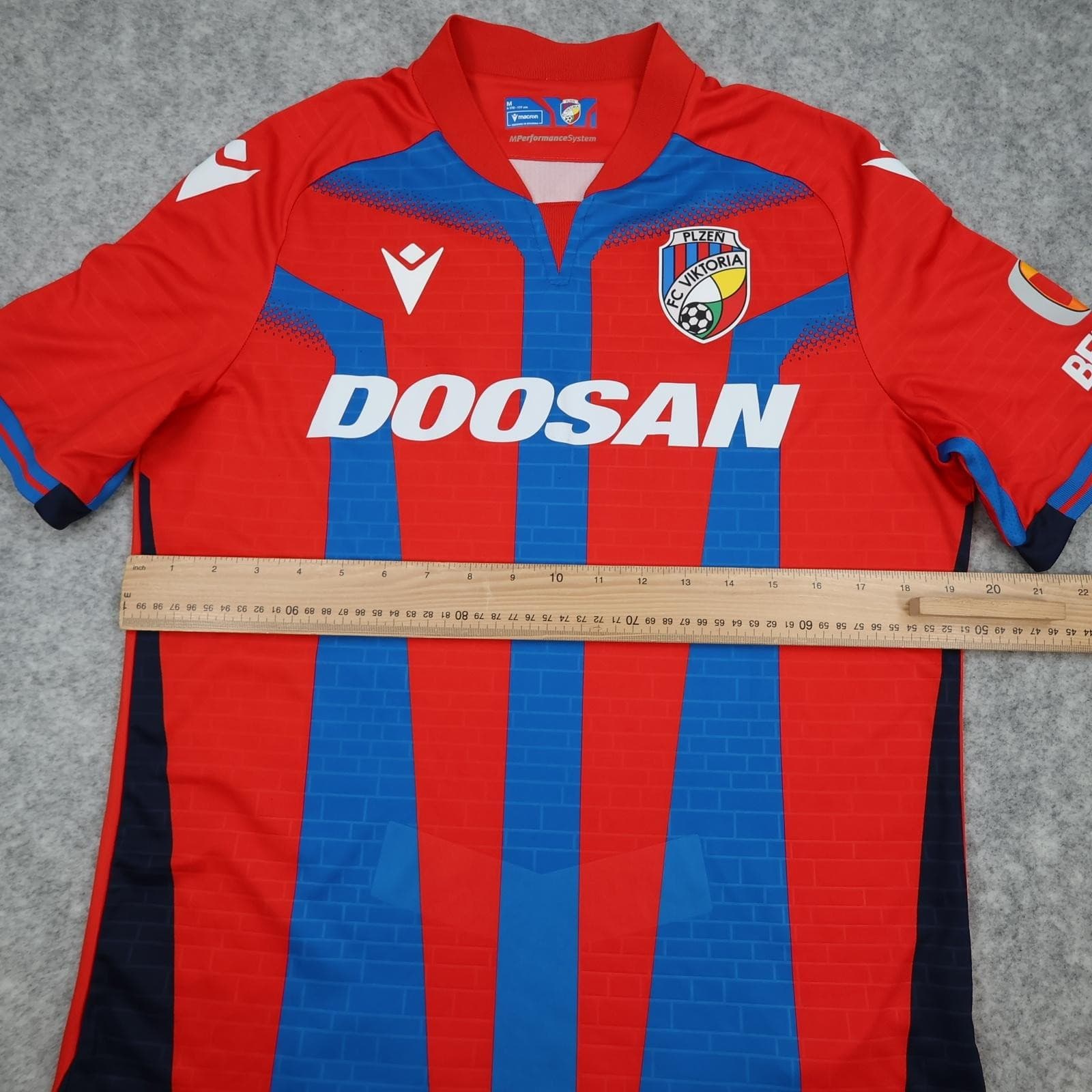 FC Viktoria Plzen Shirt Mens Medium Red Home Football Macron 2023 2024 photo 10
