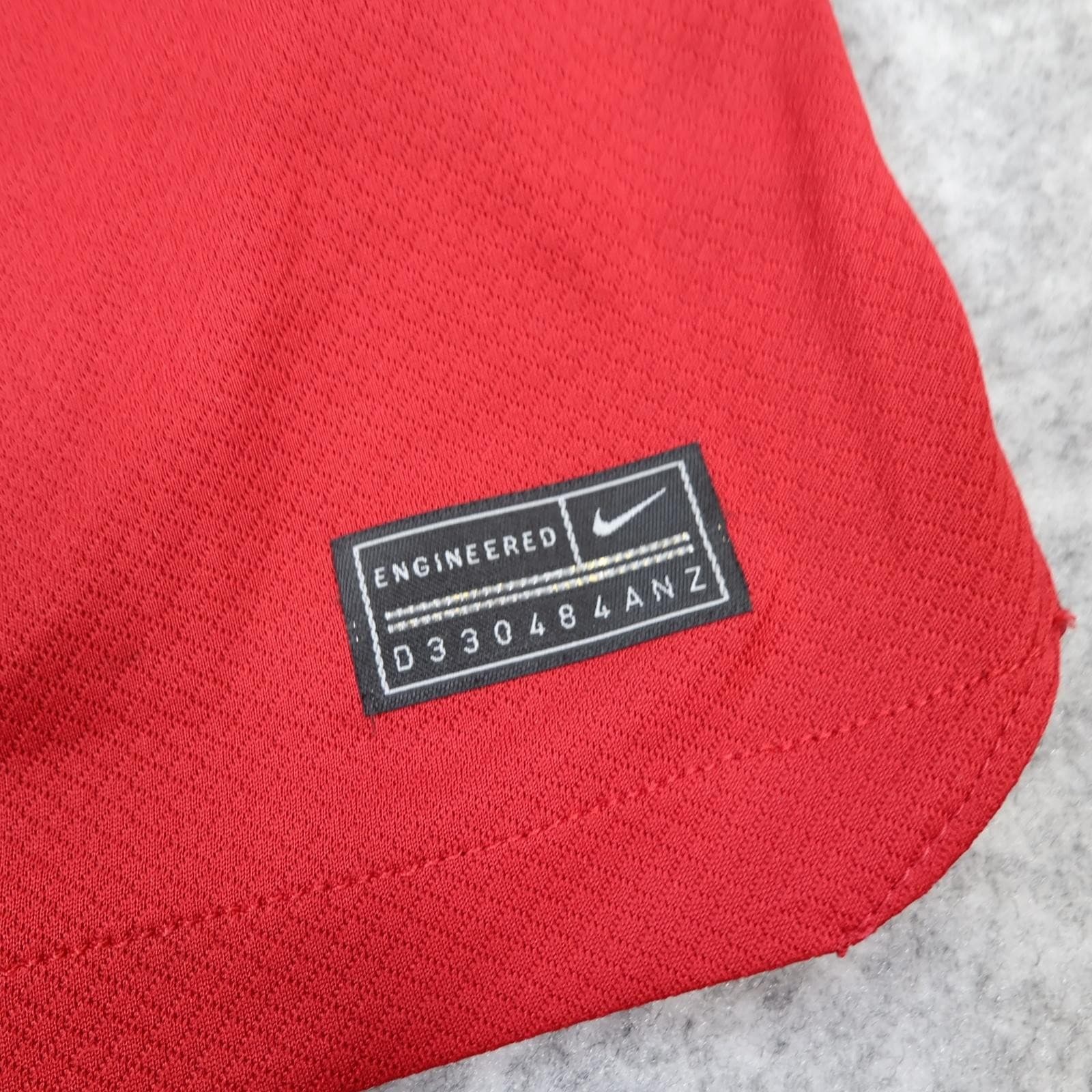 Liverpool Shirt Mens Medium Red Home EPL Football Nike 2022 2023 Jersey LFC photo 6