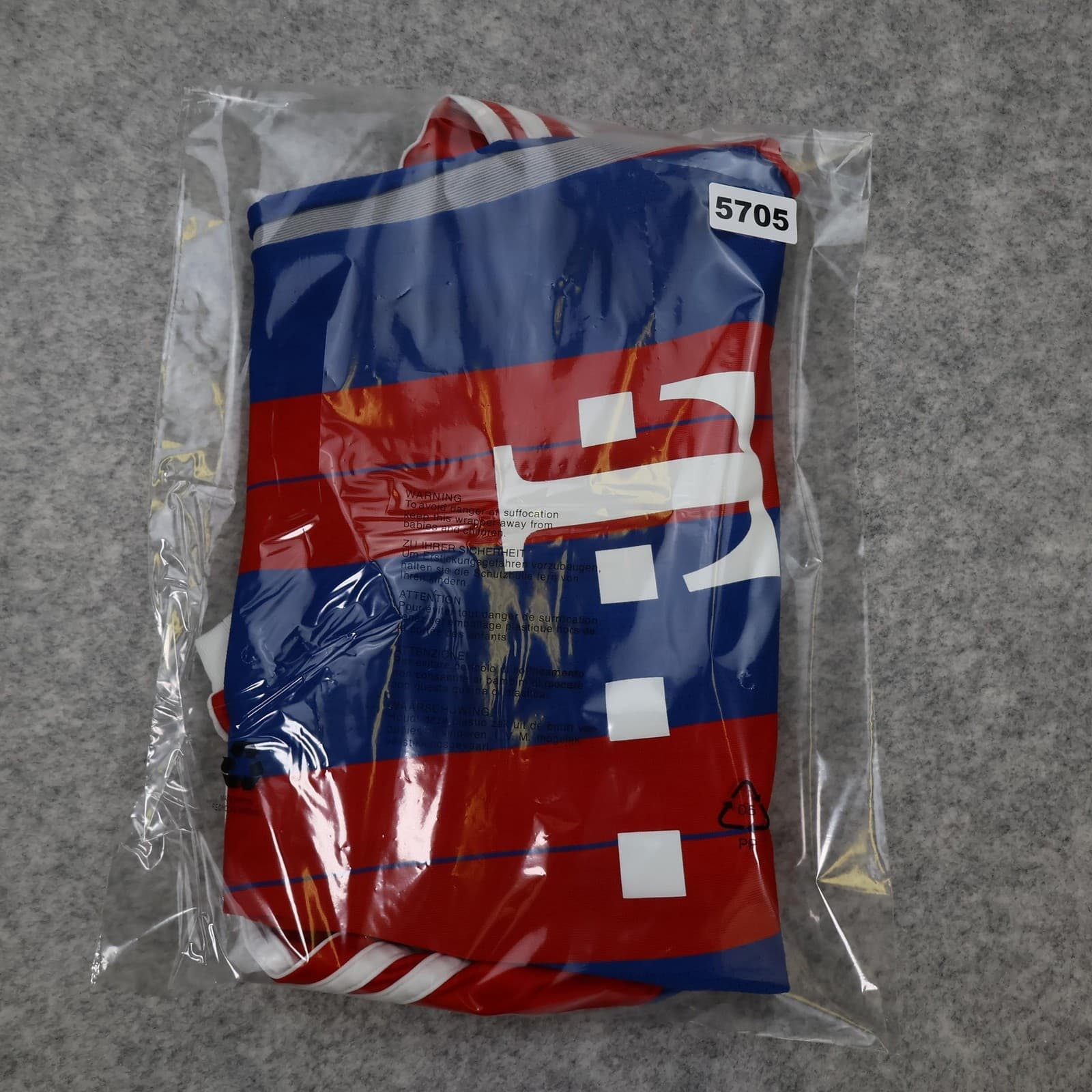 Bayern Munich Shirt Kids 13-14 Years Red Home Kit 2014 2015 Adidas Soccer Jersey photo 15