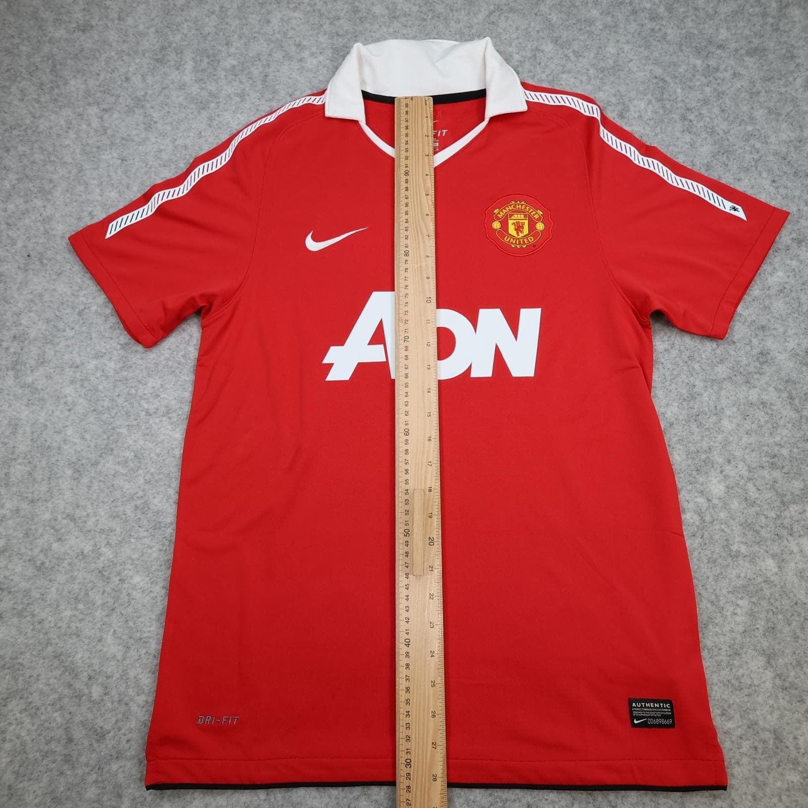 Manchester United Shirt Mens Medium Red Home 2010 2011 EPL Football Nike Nani 17 photo 15