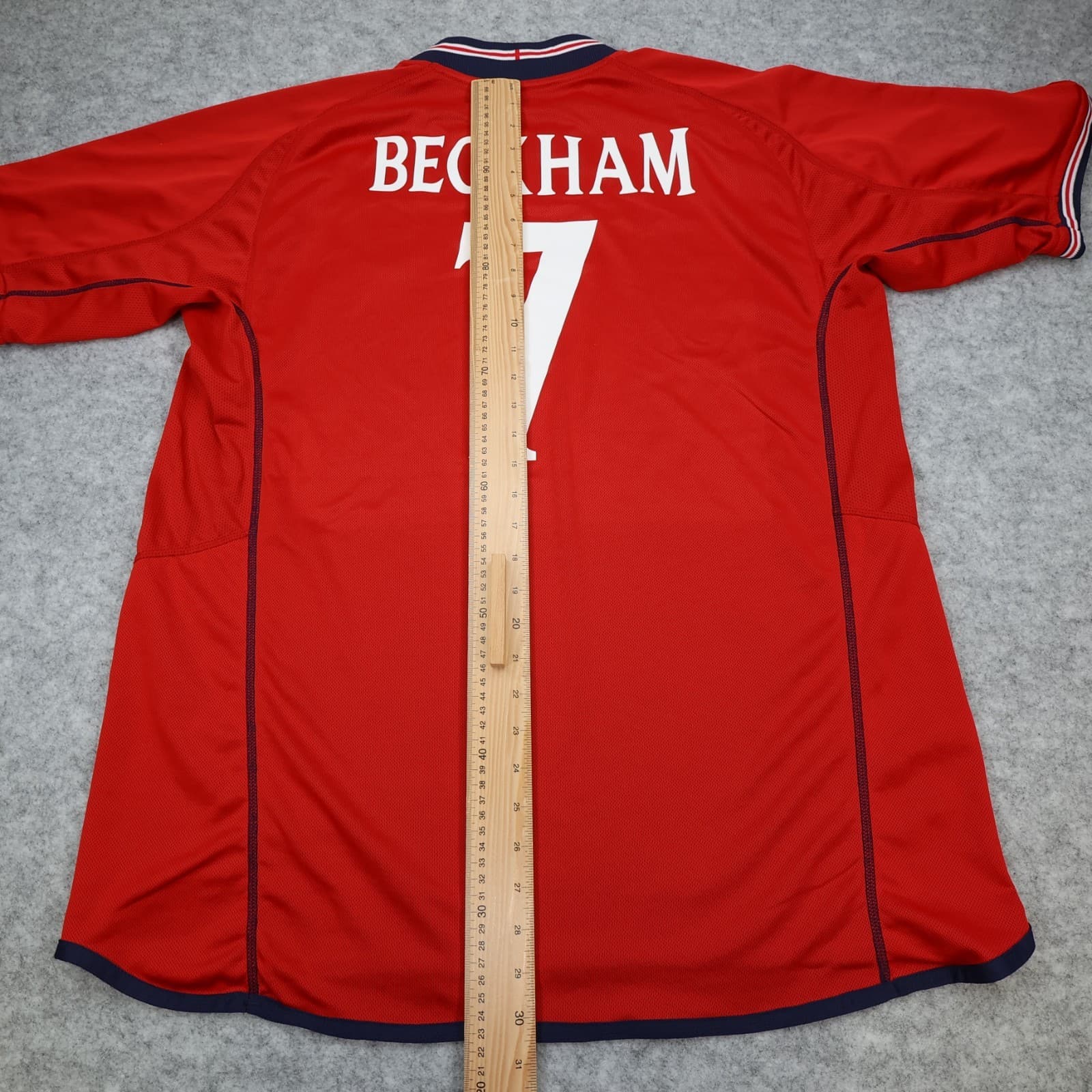 England Football Shirt Large Red Away Kit 2002 2004 Soccer Jersey David Beckham photo 11