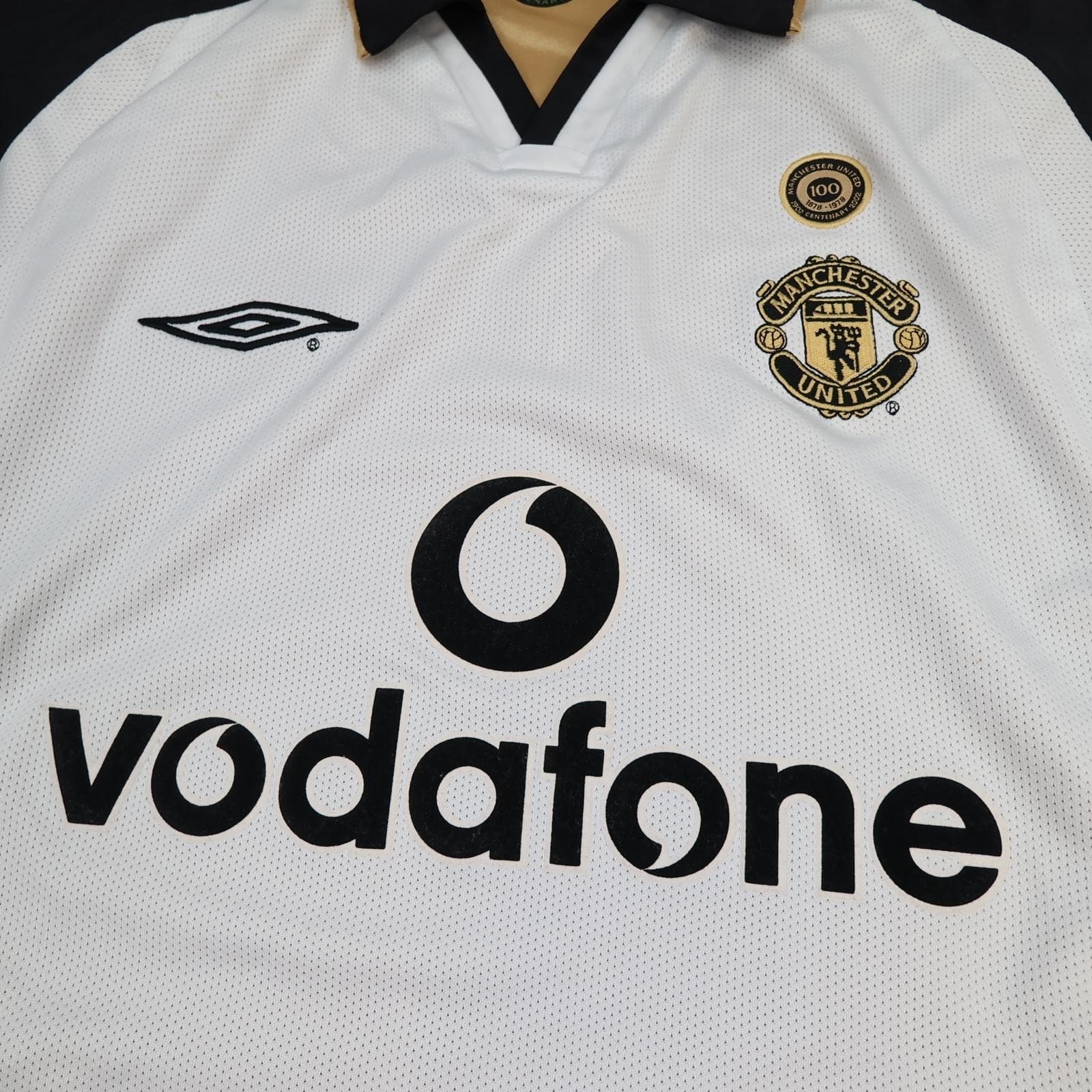 Vintage Manchester United Shirt Mens Small White Away Football Umbro Vodafone photo 3