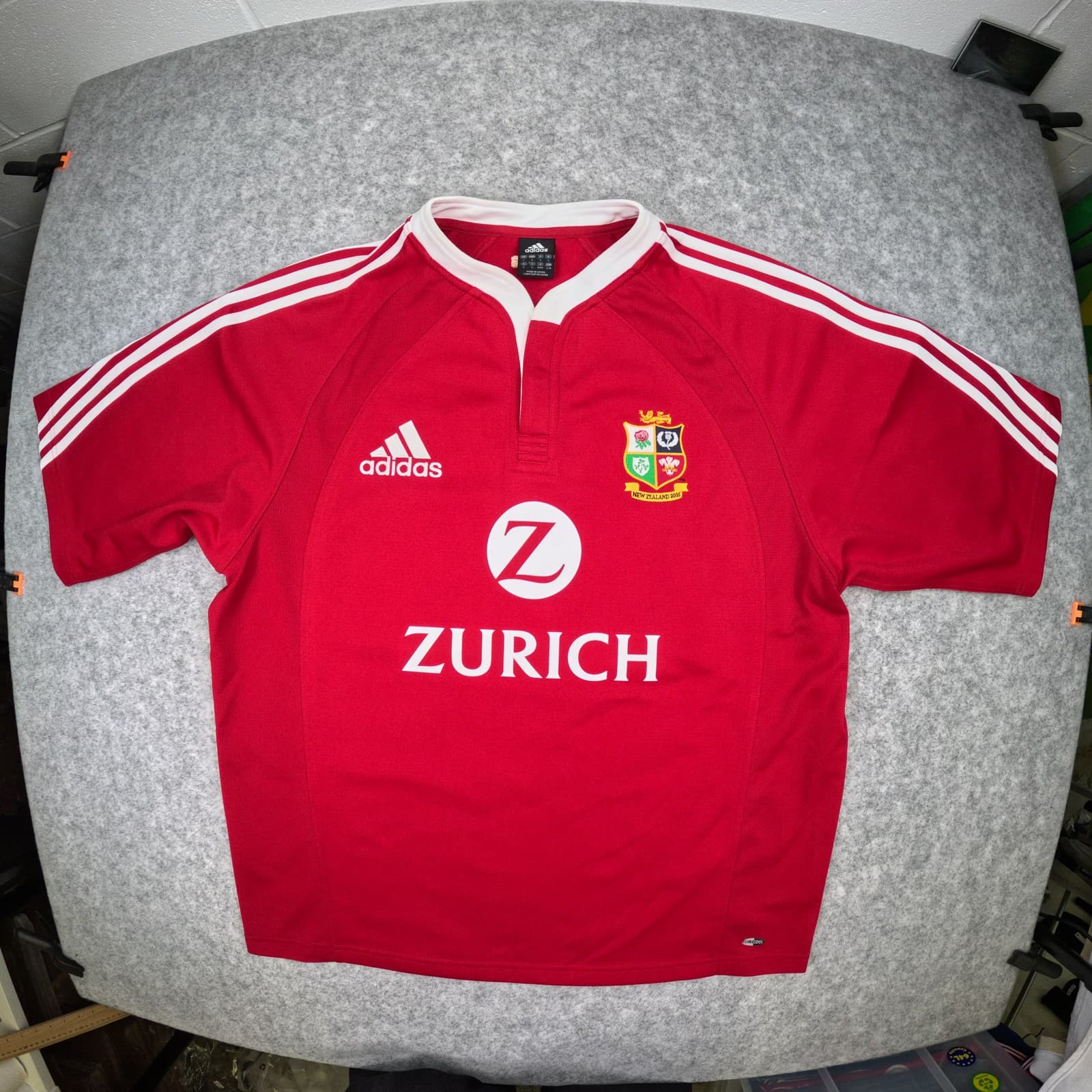 British and Irish Lions Rugby Shirt Large Red Home 2005 adidas New Zealand 2005