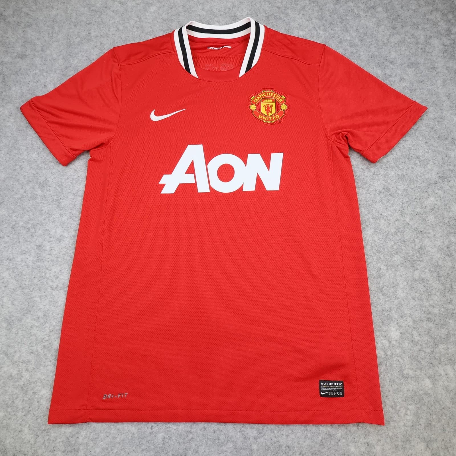 Manchester United Shirt Mens Medium Red Home 2011 2012 Football Nike Moore 8 photo 2