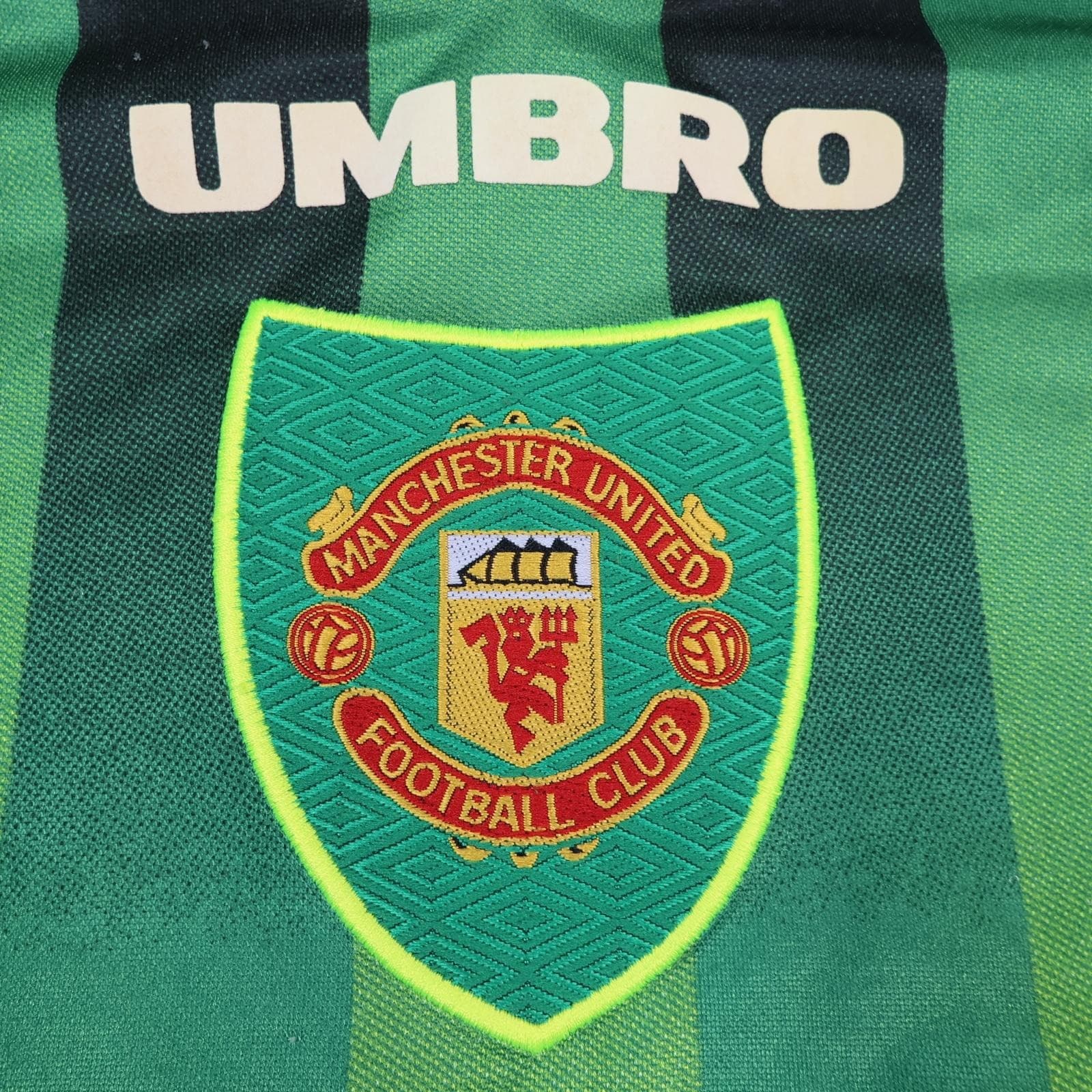 Vintage Manchester United Shirt Mens Medium Green Goalkeeper Umbro Sharp 1997 98 photo 5