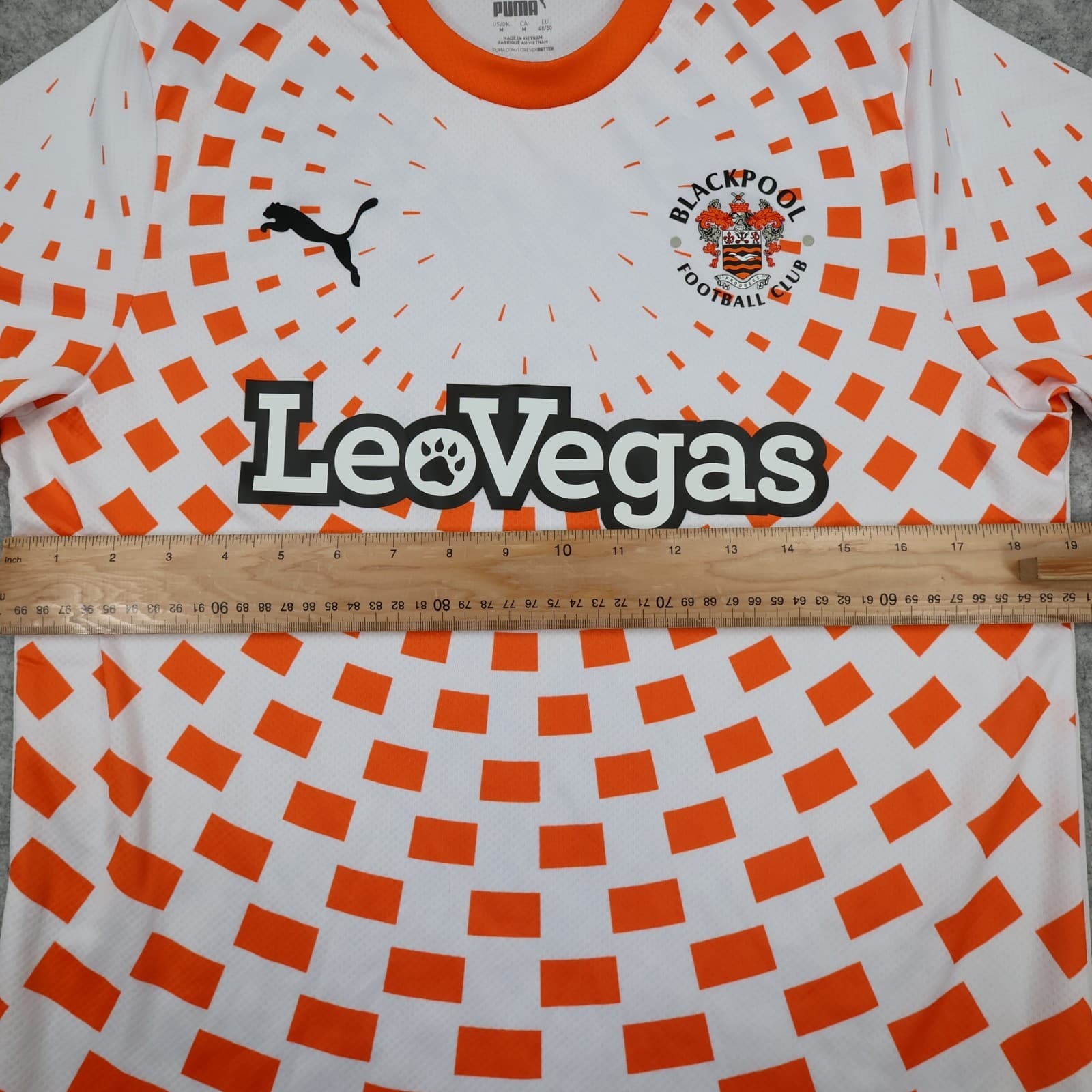 Blackpool Football Shirt Medium White Away Kit 2023 2024 Puma Soccer Jersey photo 10