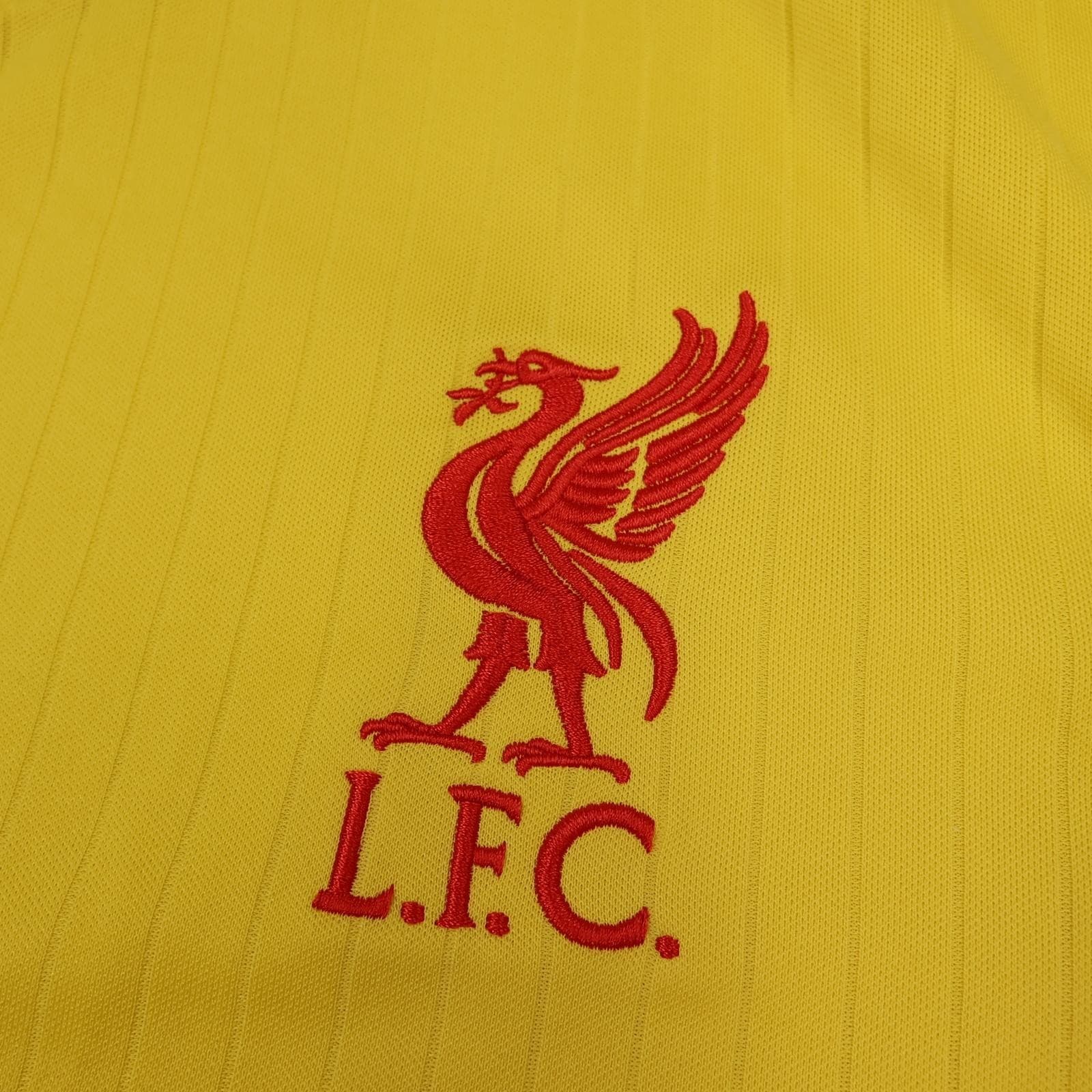 Liverpool Shirt Mens Medium Yellow Third 2021 2022 Football Nike Soccer Jersey photo 6