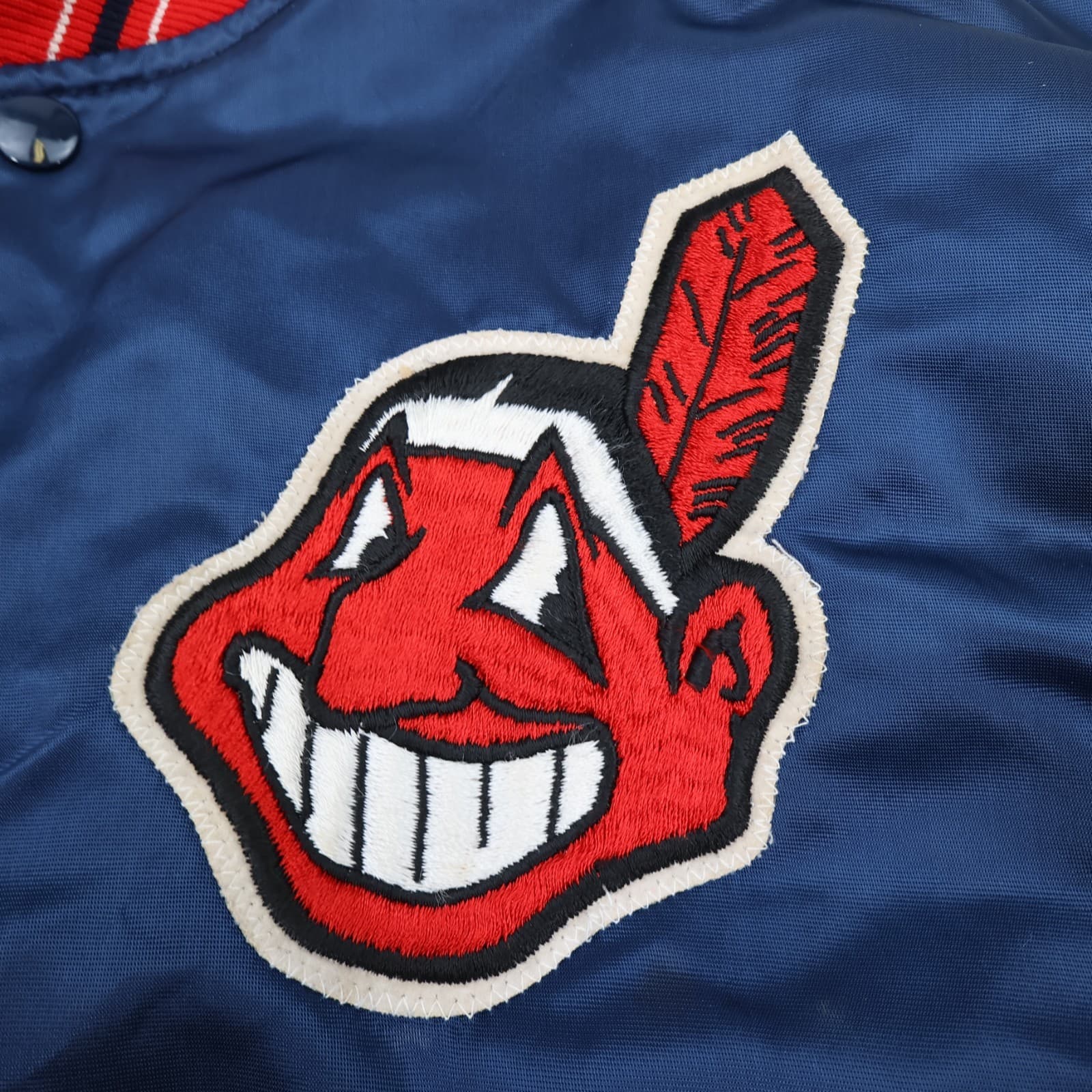 Vintage Cleveland Indians Varsity Jacket Medium Satin 1980s Starter Baseball photo 5