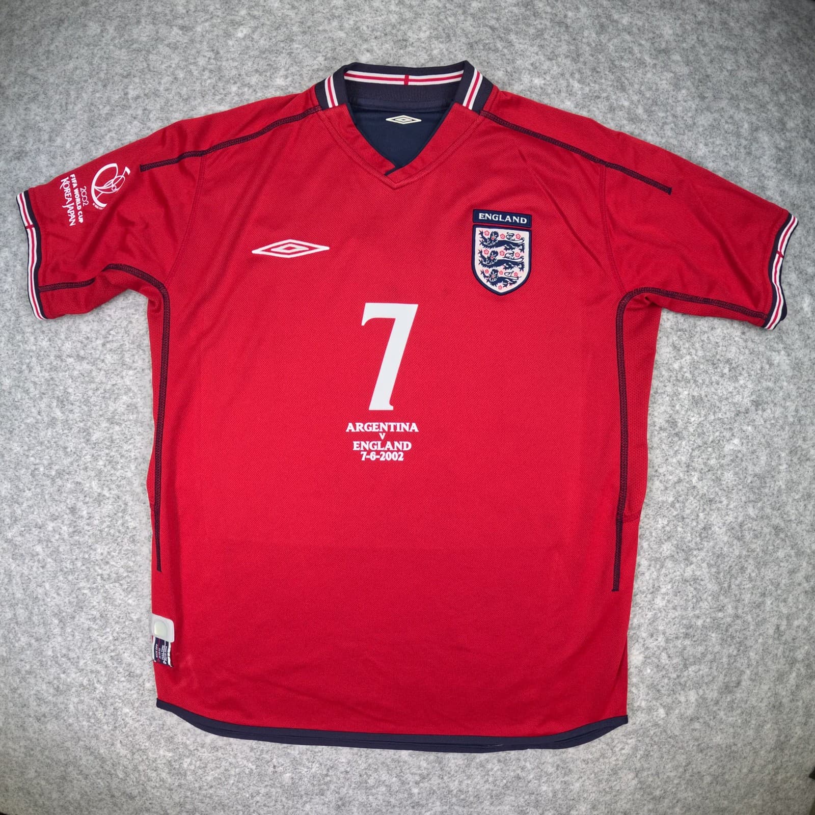 England Football Shirt Small Red Away Umbro Beckham 7 vs Argentina 2002 Jersey