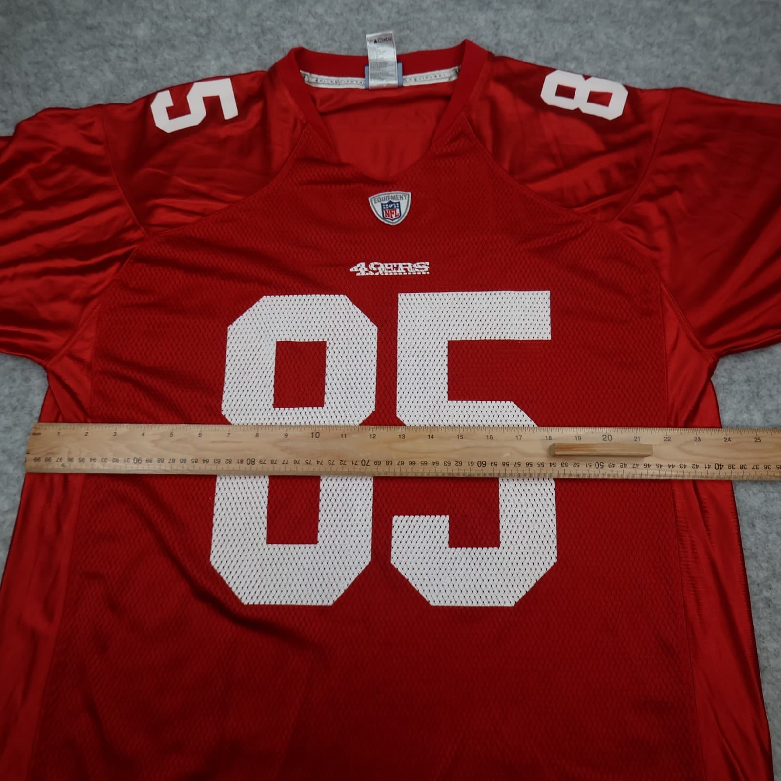 San Francisco 49ers Jersey Large Red Shirt 2009 2011 NFL Vernon Davis Reebok photo 10