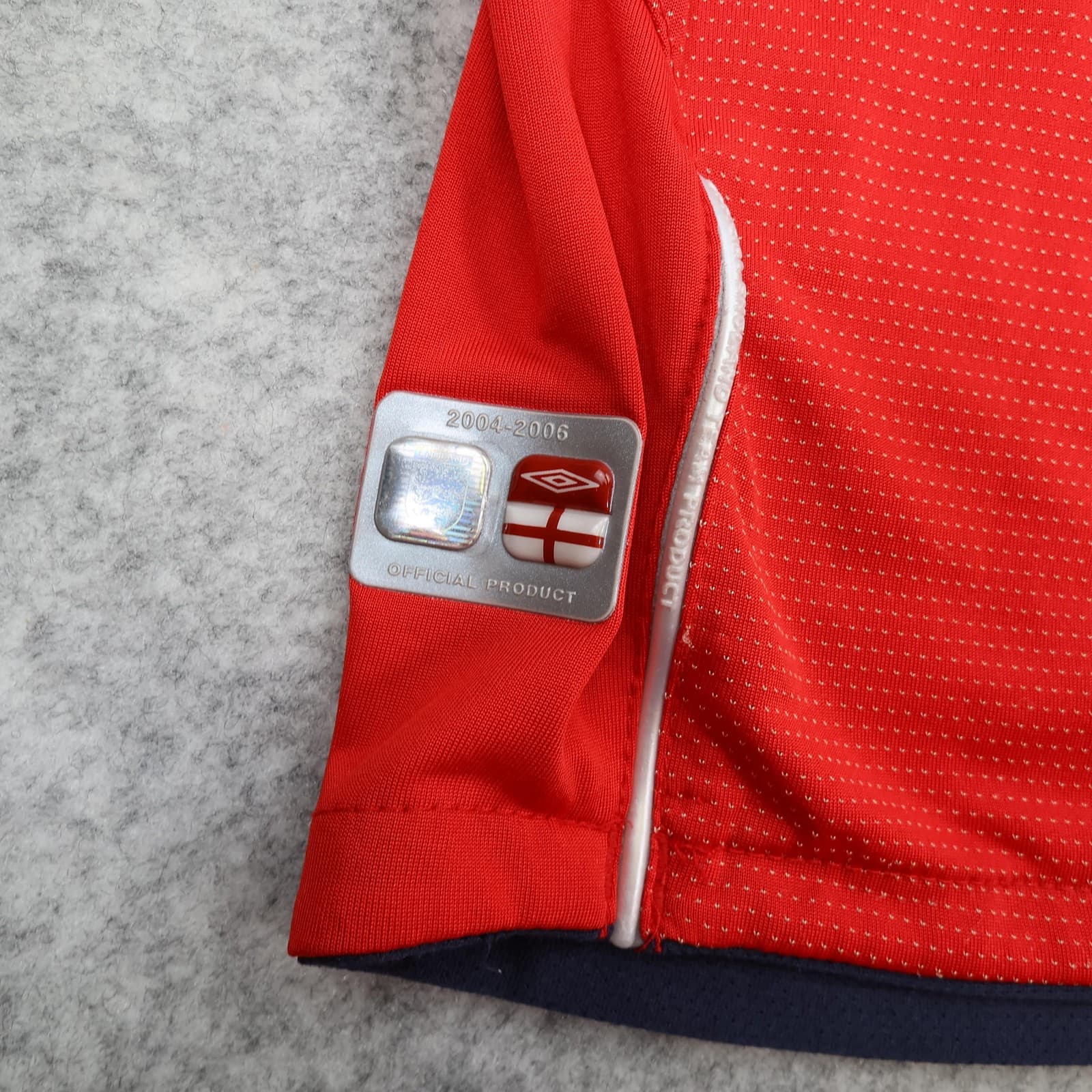 Vintage England Away Shirt Mens Medium Red 2004 2006 Umbro David Beckham Jersey photo 3