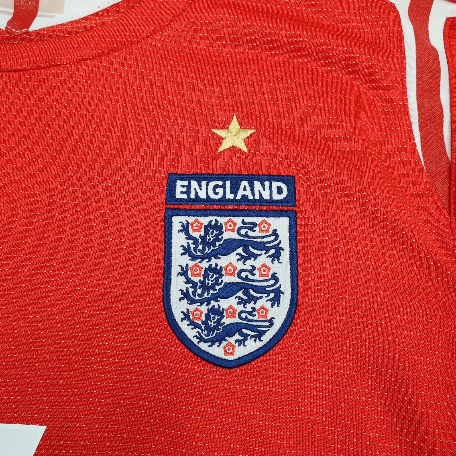Vintage England Away Shirt Mens Medium Red 2004 2006 Umbro David Beckham Jersey photo 5