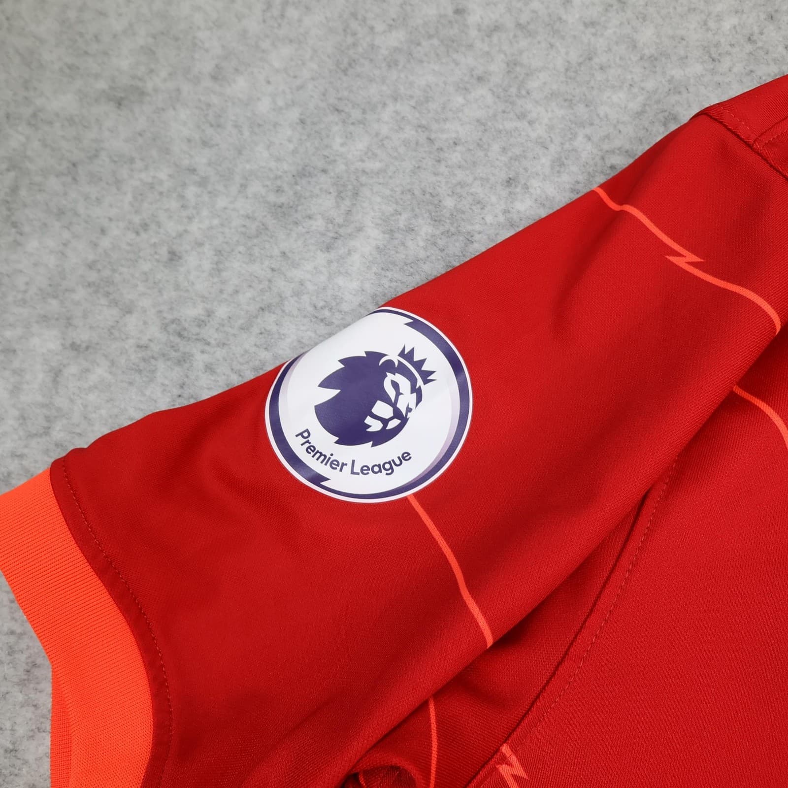 Liverpool Shirt Mens Medium Red Home 2021 2022 Football Nike Soccer Jersey photo 8