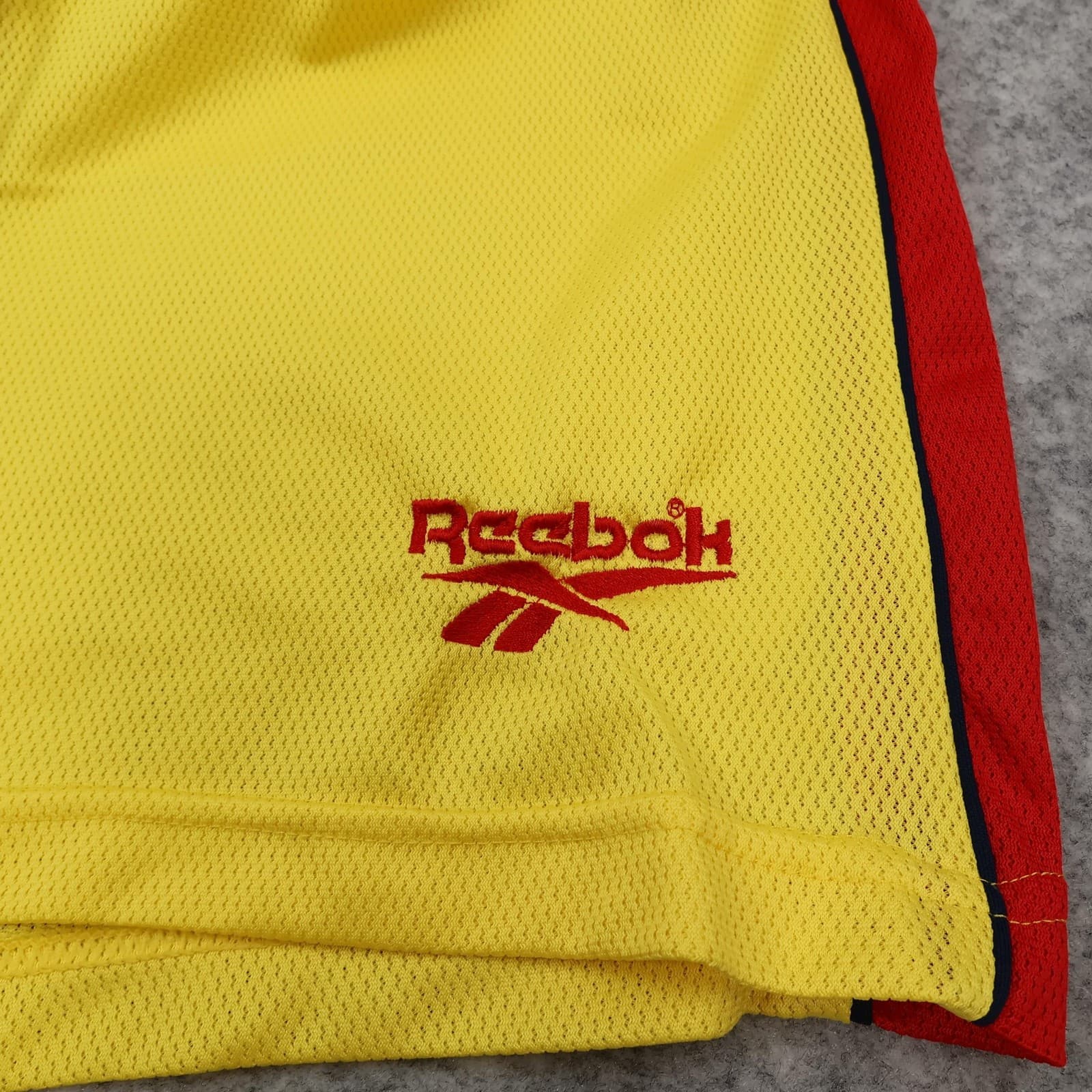 Vintage Liverpool Shorts Mens Large Yellow Red Football Reebok Soccer 1997 1999 photo 4