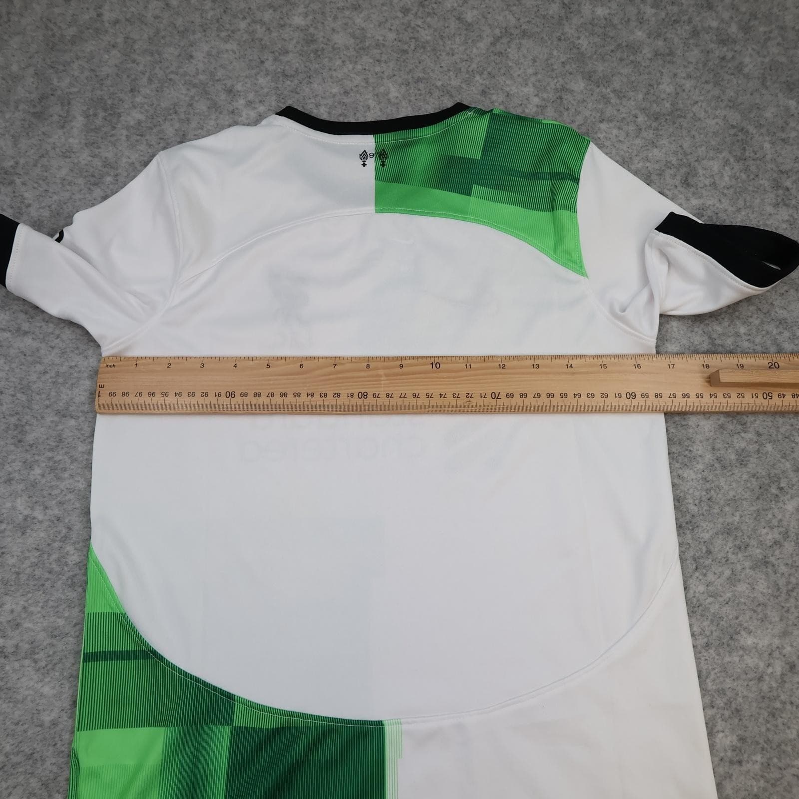 Liverpool Away Shirt Kids 12-13 Years Large White 2023 2024 Nike Soccer Jersey photo 9