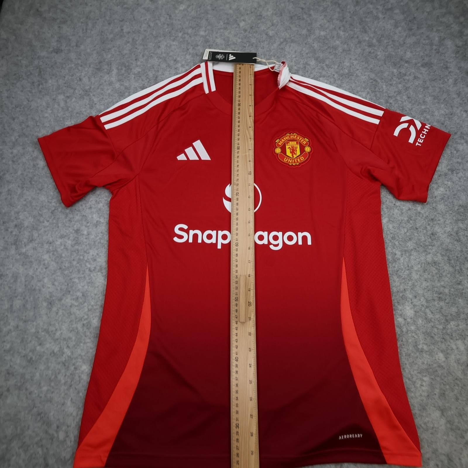 Manchester United Shirt Mens Large Red Home 2024 2025 Adidas Soccer Jersey photo 13