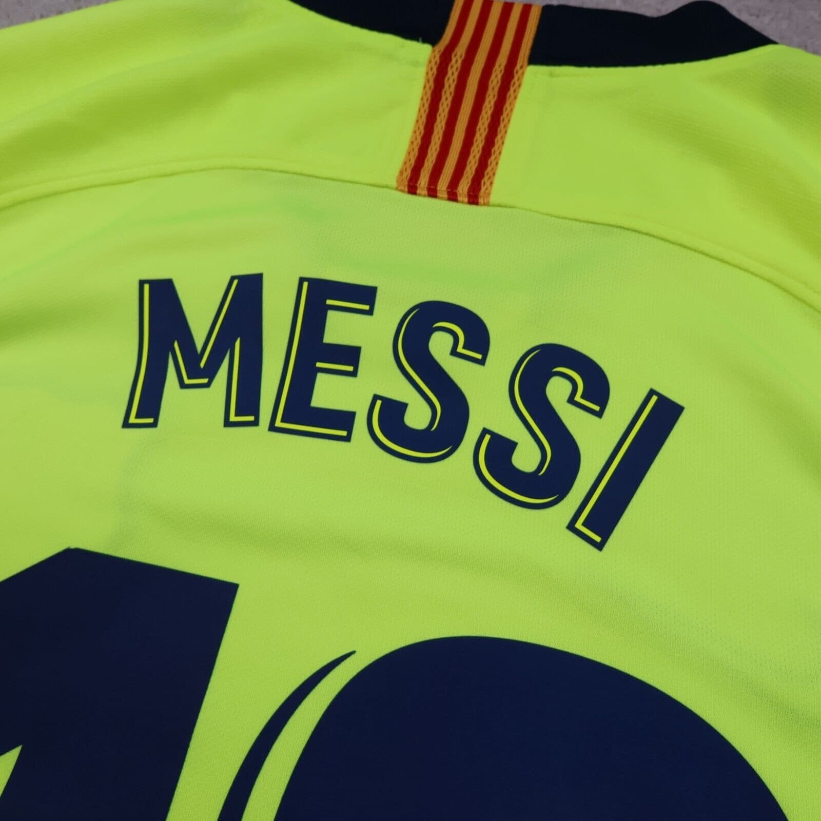 Barcelona Shirt Large Yellow Third Kit 2014 2015 Nike Soccer Jersey Lionel Messi photo 7