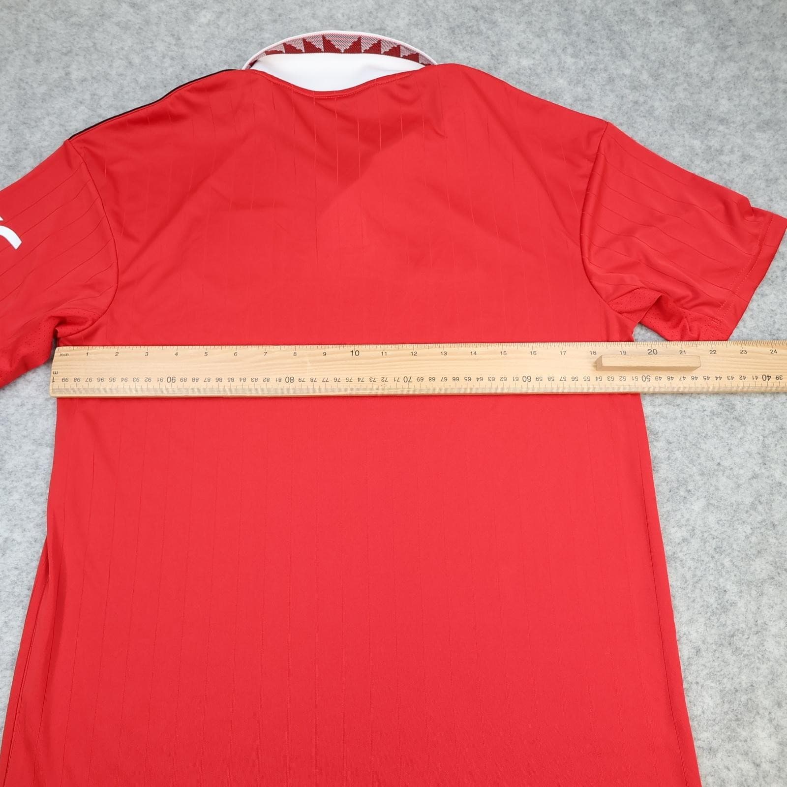 Manchester United Shirt Mens Medium Red Home 2022 2023 Adidas Soccer Jersey photo 8
