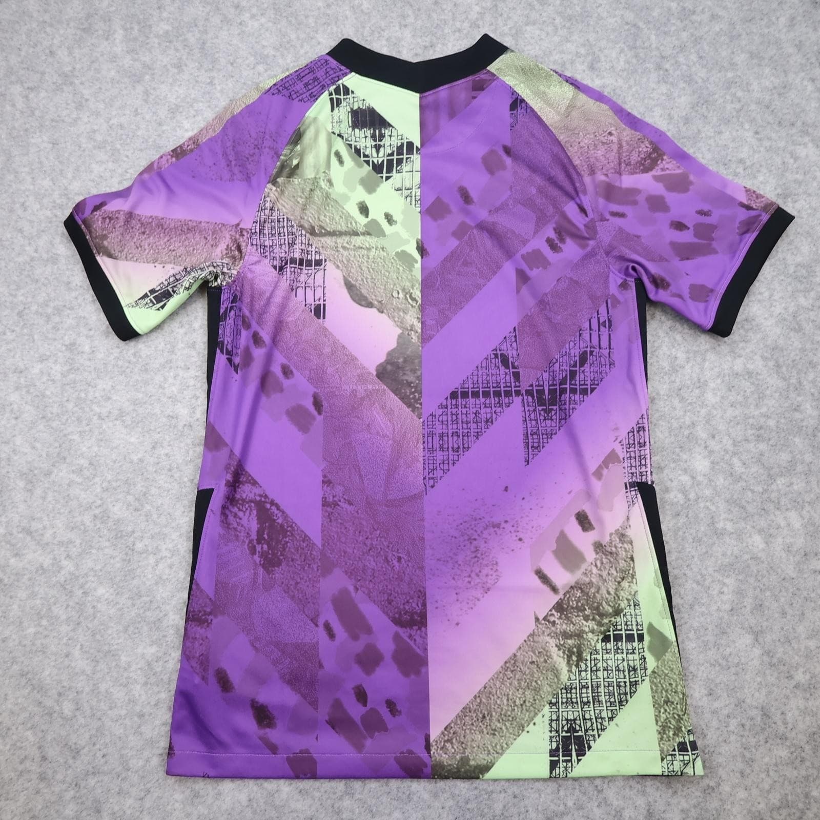 Tottenham Hotspur Shirt Mens Small Multi 3rd Kit 2021 2022 EPL Football Nike AIA photo 2