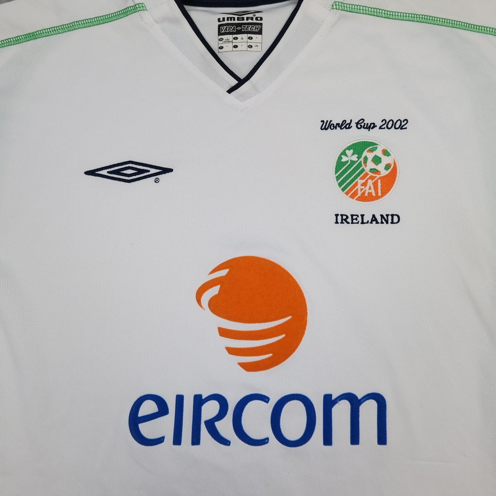 Vintage Ireland Away Shirt Mens Large White 2002 Football Umbro Eircom Jersey photo 3