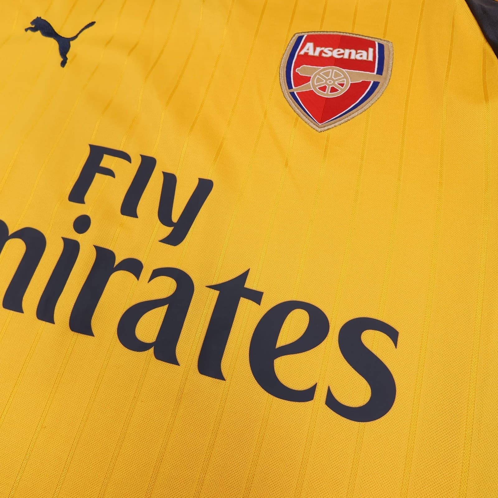 Arsenal Away Shirt Mens Small Yellow 2016 2017 Football Soccer Puma Jersey photo 5