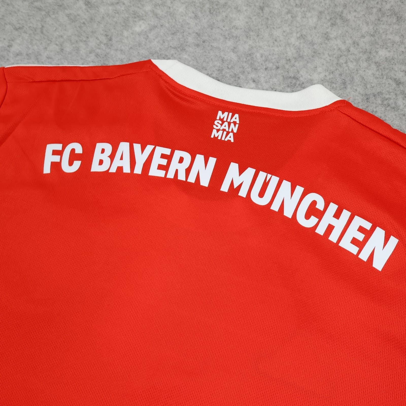 Bayern Munich Shirt Mens 2XL Red Home 2022 2023 XXL Adidas Soccer Jersey photo 8