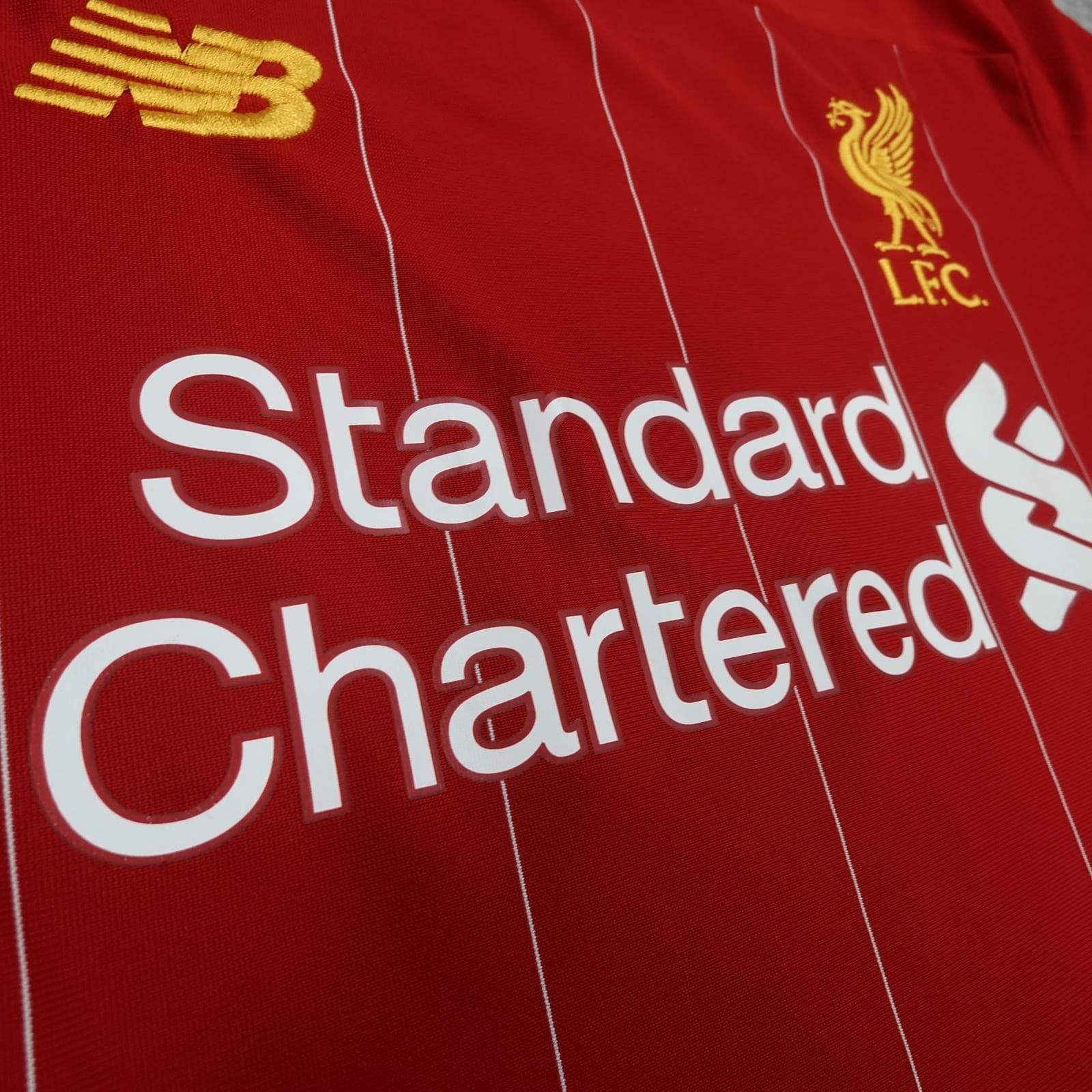 Liverpool Shirt Mens Medium Red Home 2019 2020 EPL Football New Balance Jersey photo 6