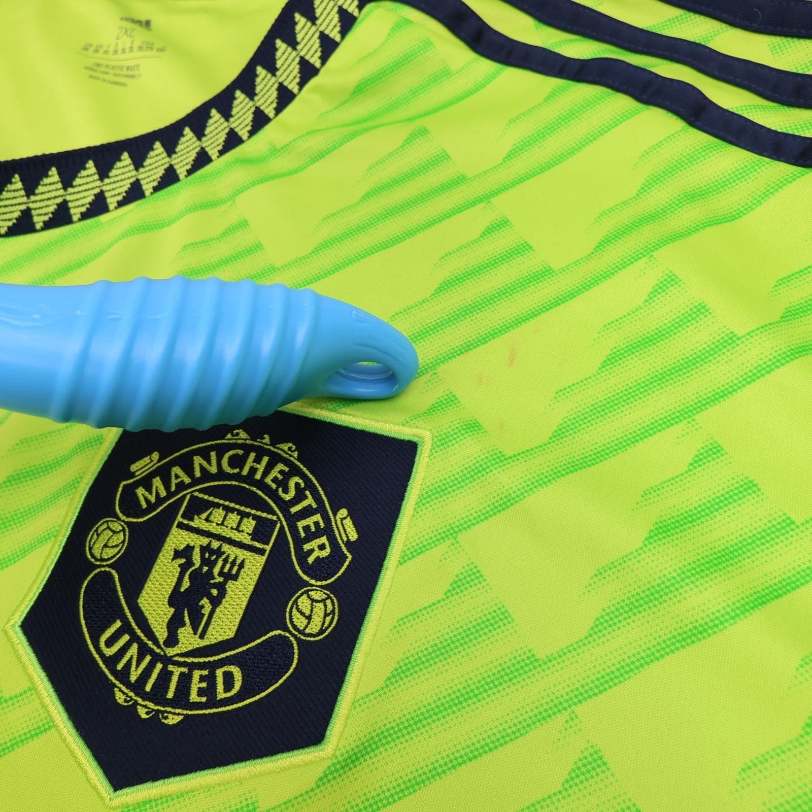 Manchester United Shirt Mens 2XL Green 3rd Kit 2022 2023 Adidas Casemiro 18 photo 4
