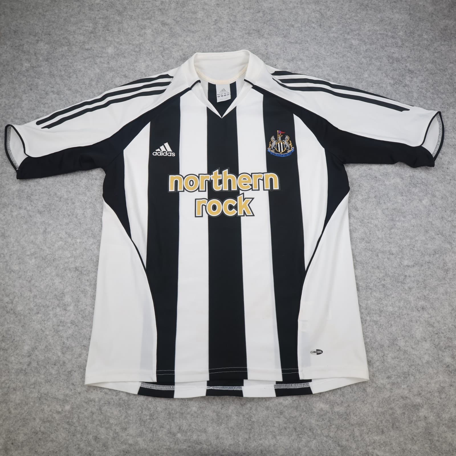 Newcastle United Shirt Medium Black Home Kit 2005 2007 Adidas Soccer Jersey