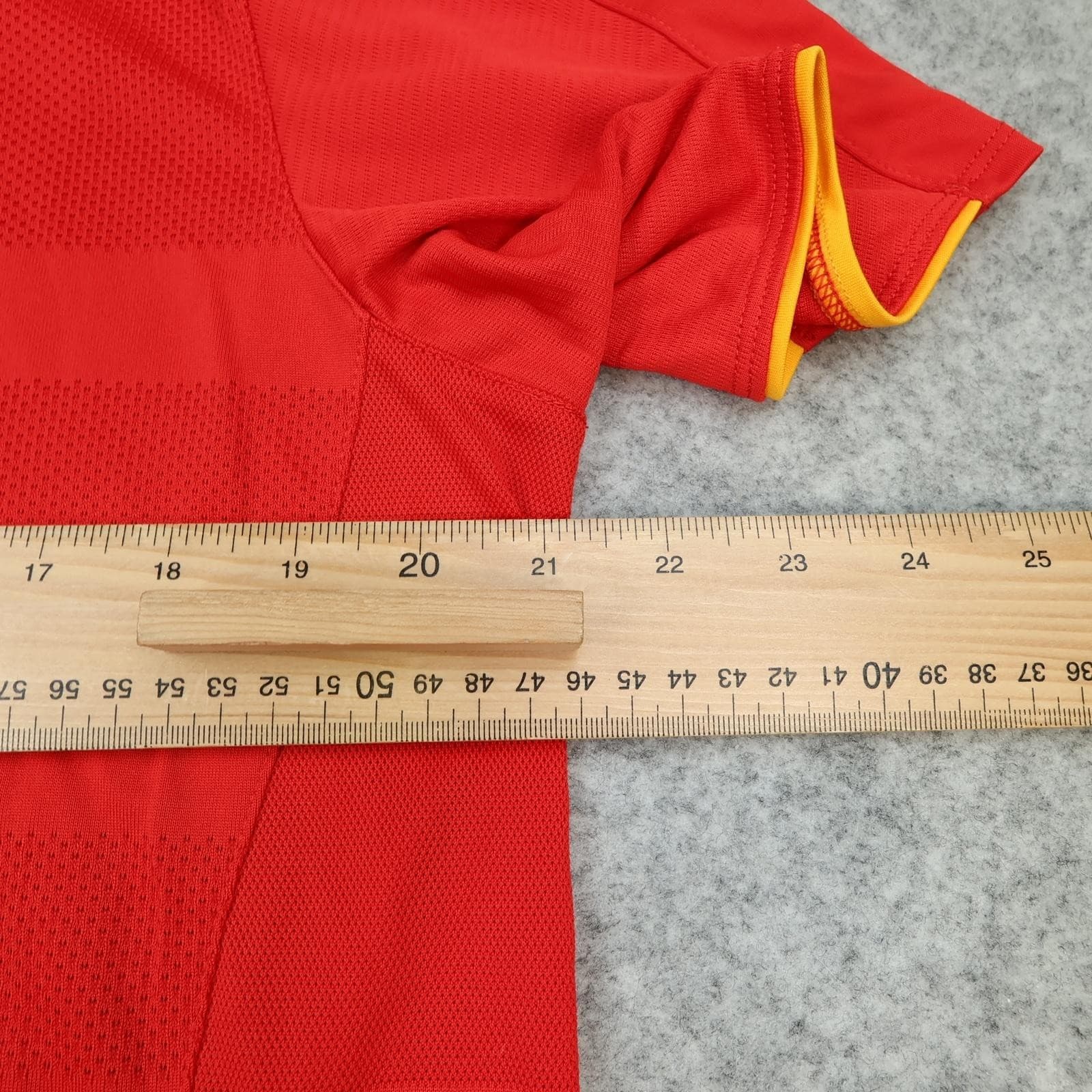 Liverpool Shirt Mens Large Red Home 2016 2017 Football New Balance Soccer Jersey photo 9