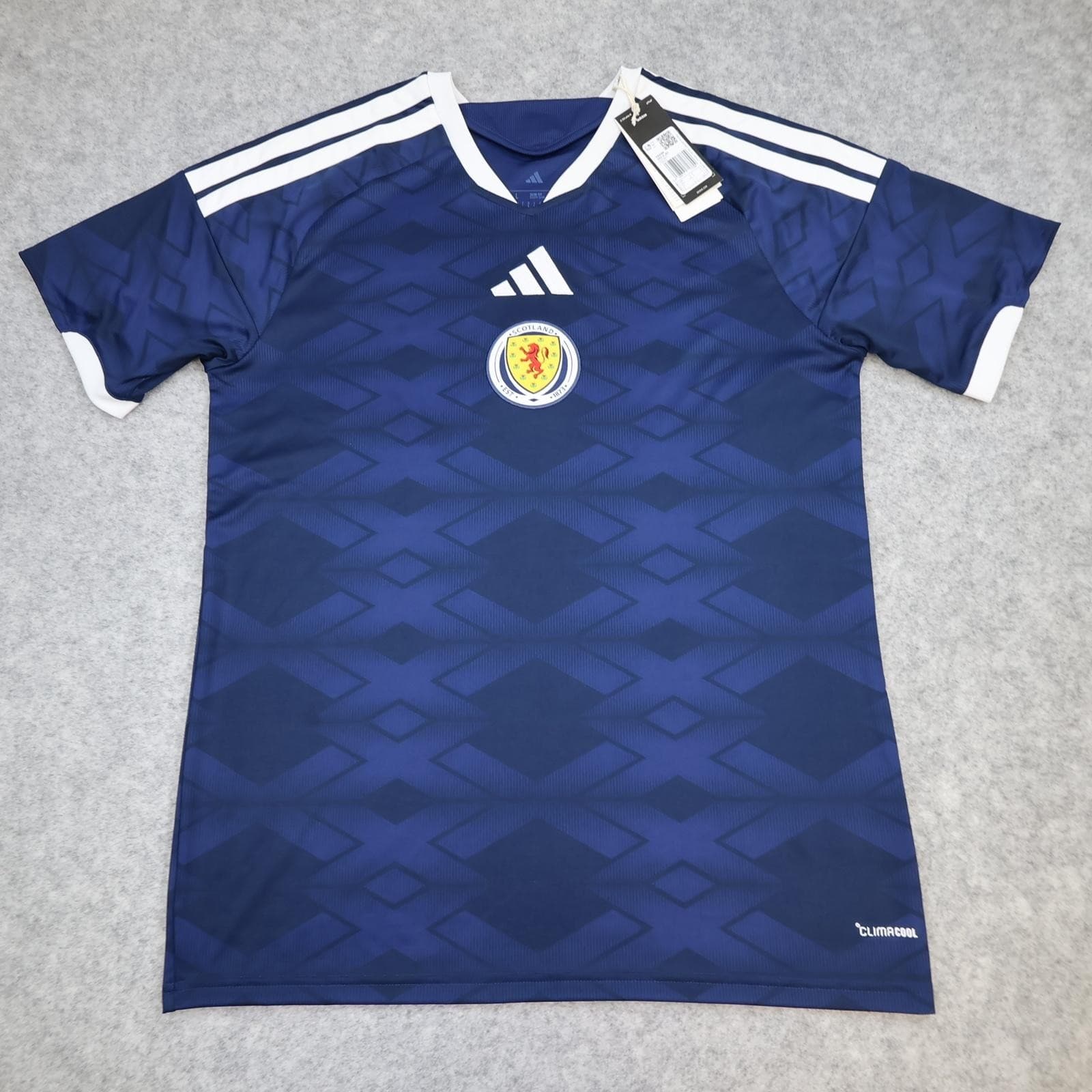 Scotland Home Shirt Mens Large Blue 2026 Adidas World Cup Soccer Jersey