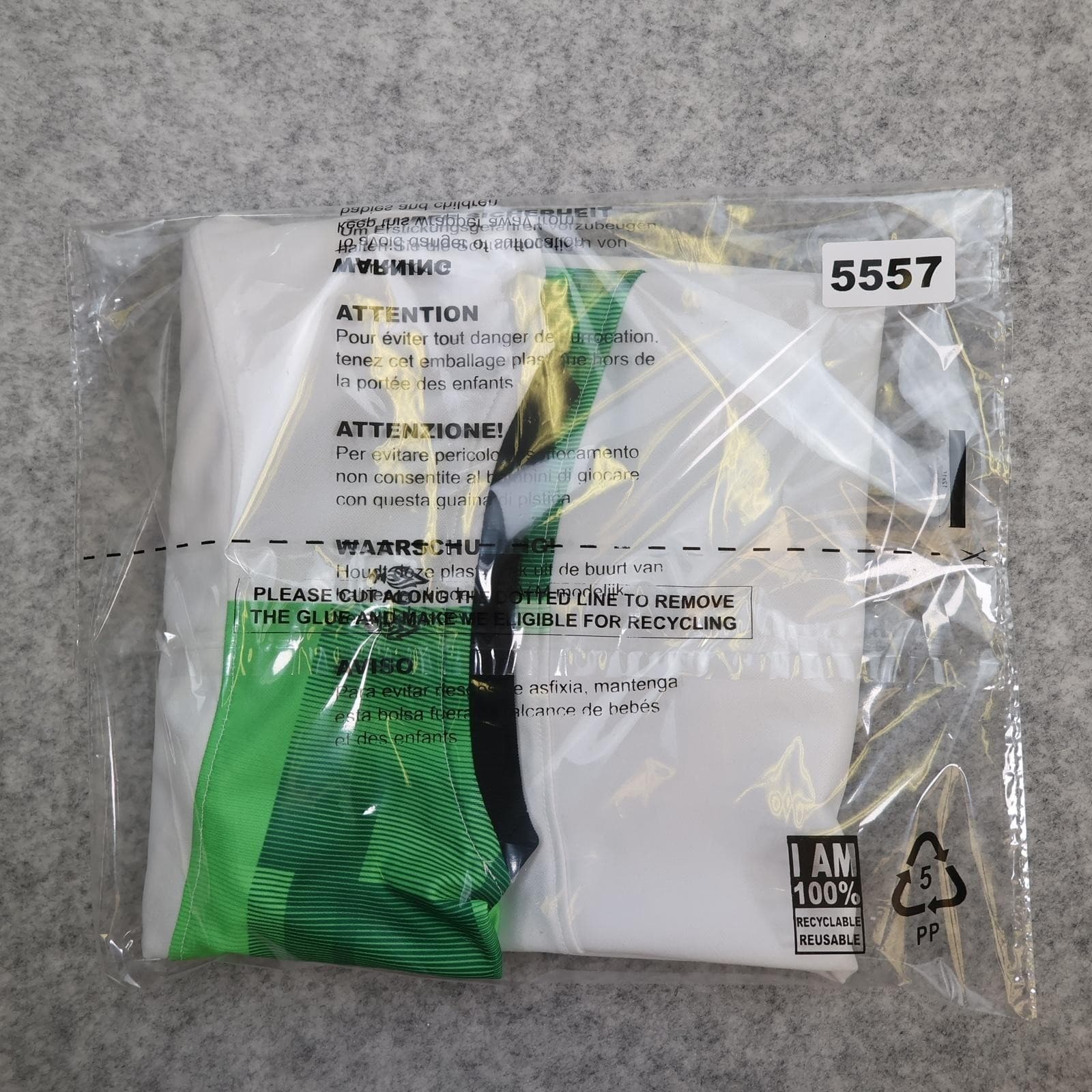 Liverpool Away Shirt Kids 12-13 Years Large White 2023 2024 Nike Soccer Jersey photo 15