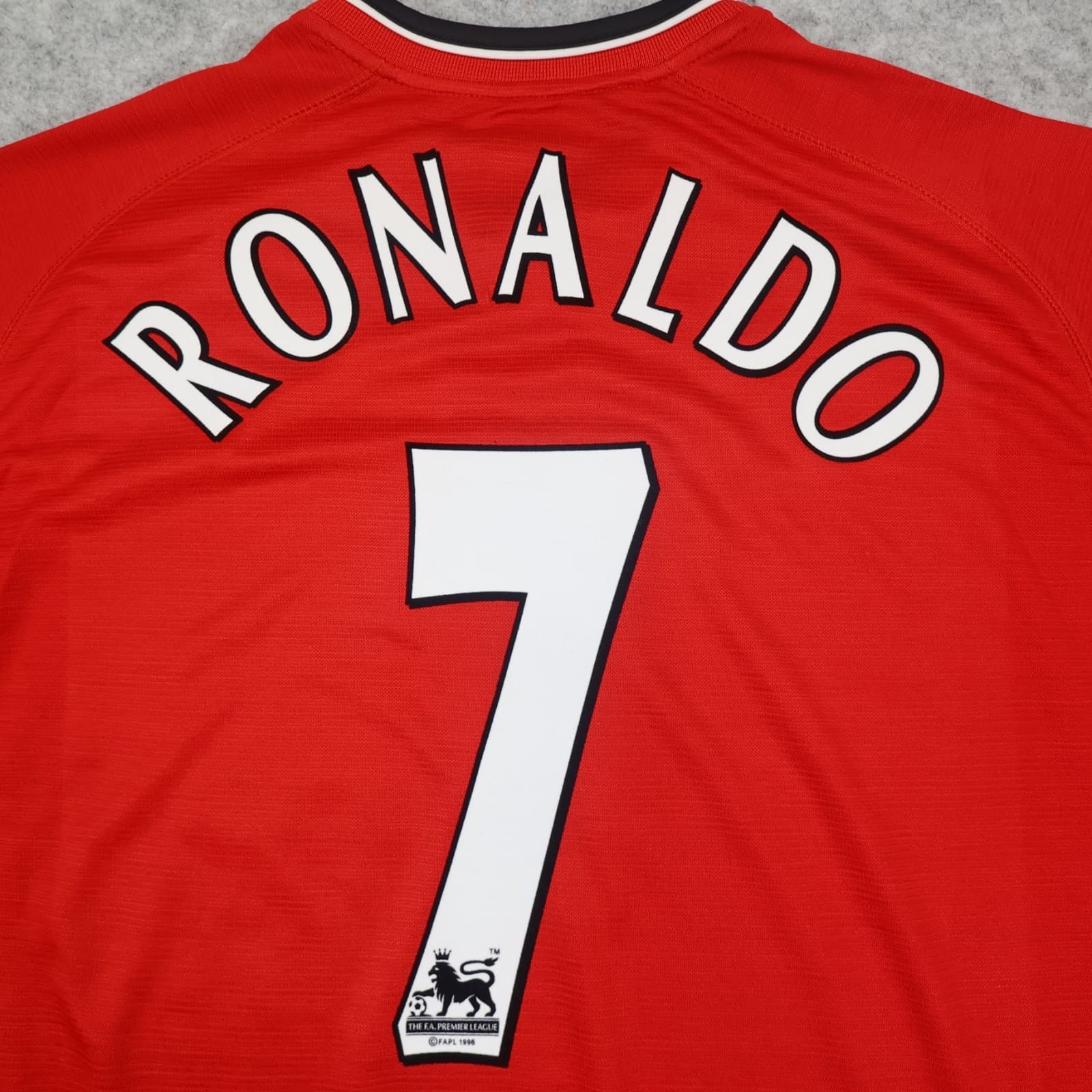 Manchester United Shirt 2XL Red Home 2000 2002 Umbro Jersey Ronaldo Soccer photo 13