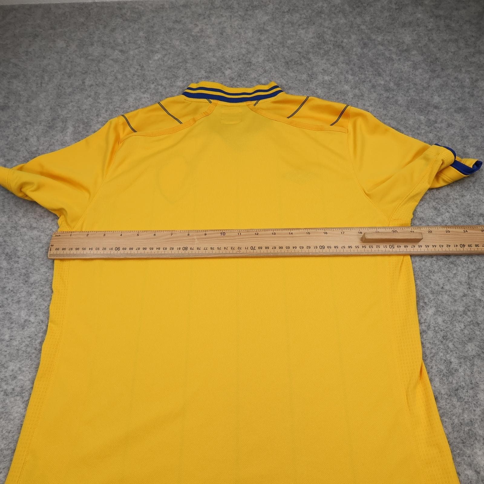 Sweden Home Shirt Mens Medium Yellow 2012 2013 Umbro Soccer Jersey Top SVFF photo 8