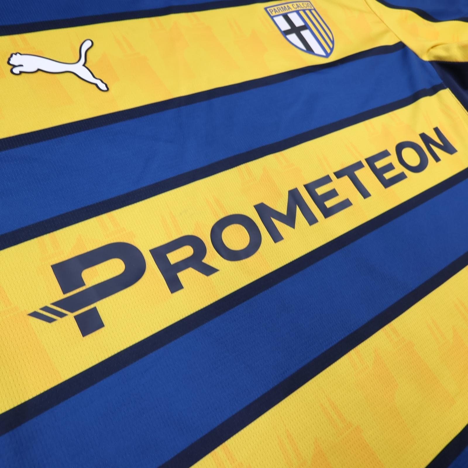 Parma Shirt Mens Large Yellow Blue Away 2024 2025 Puma Prometeon DryCELL Jersey photo 5