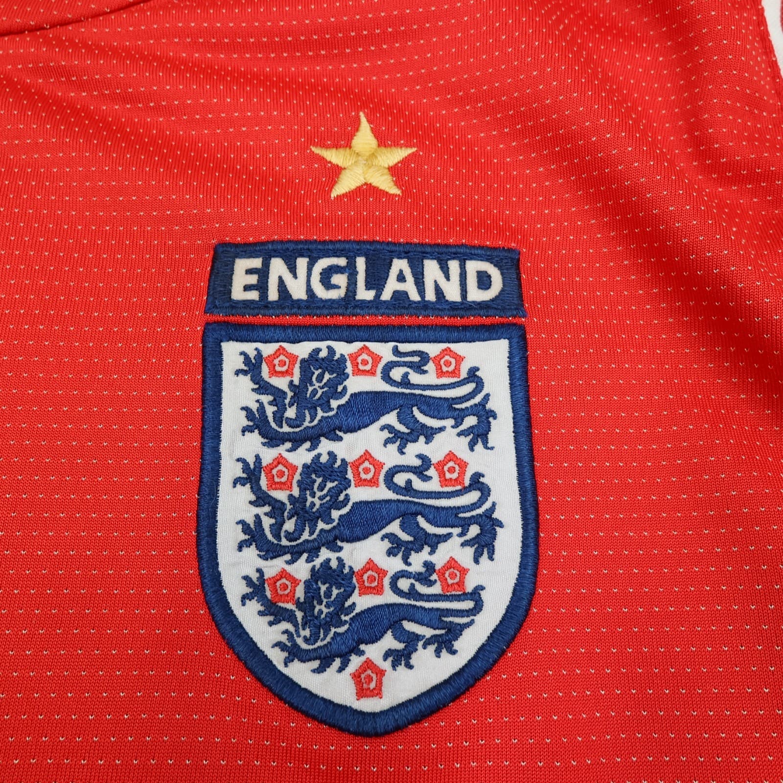 England Football Shirt Large Red Away Euro 2004 2006 Jersey David Beckham photo 5