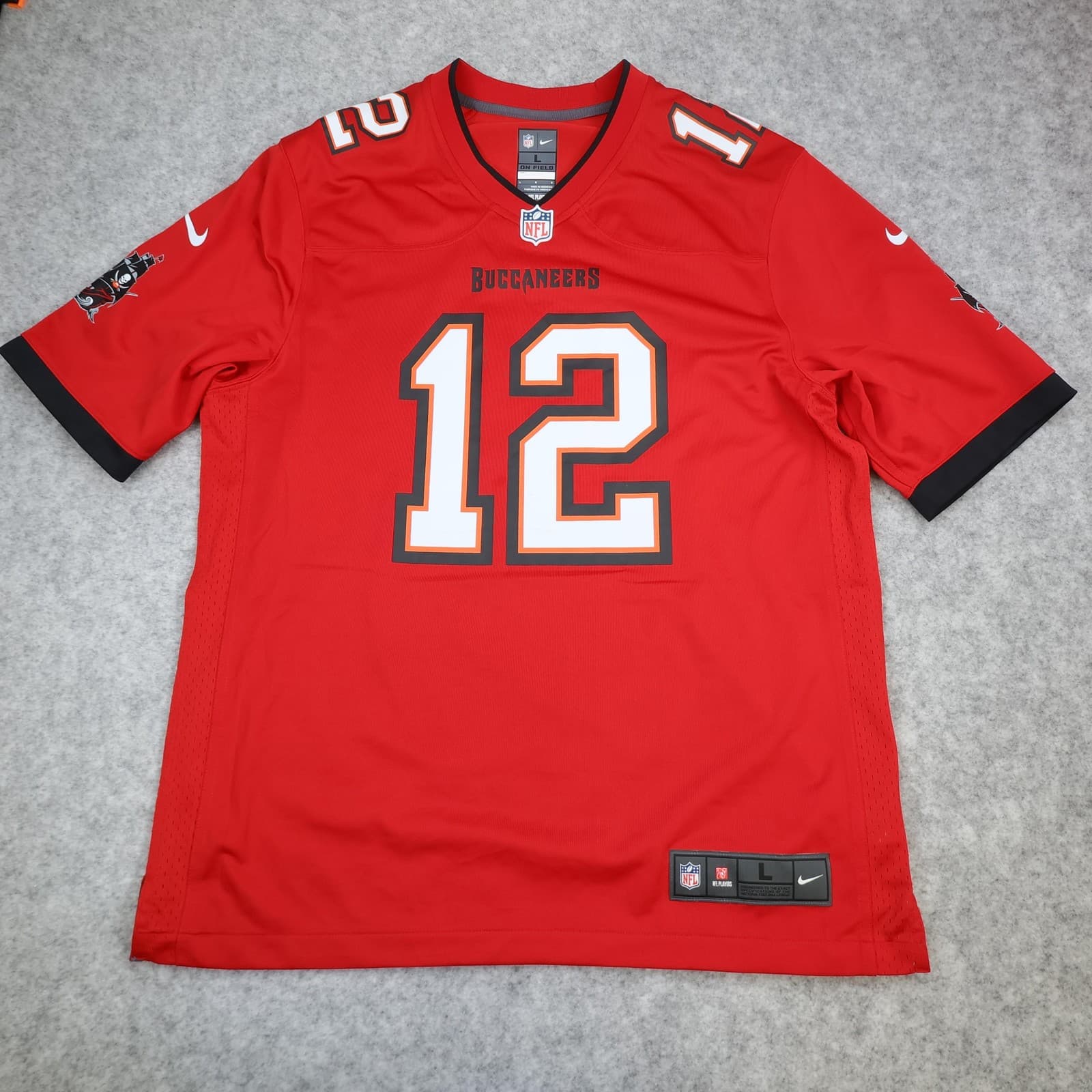 Tampa Bay Buccaneers Football Jersey Mens Large Red NFL Nike Brady 12 On Field photo 2