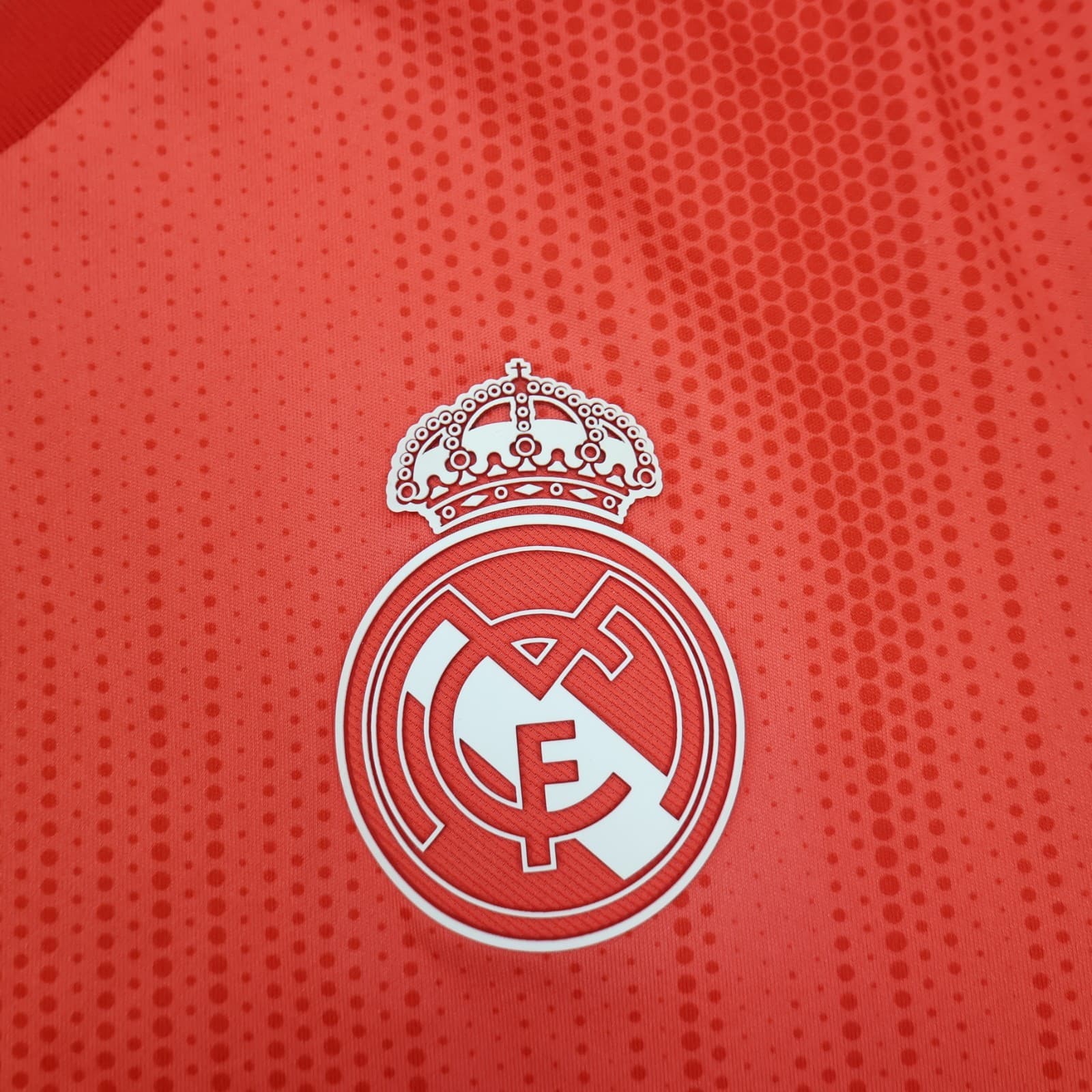 Real Madrid Shirt Medium Pink Third Kit 2018 2019 Adidas Soccer Jersey photo 5