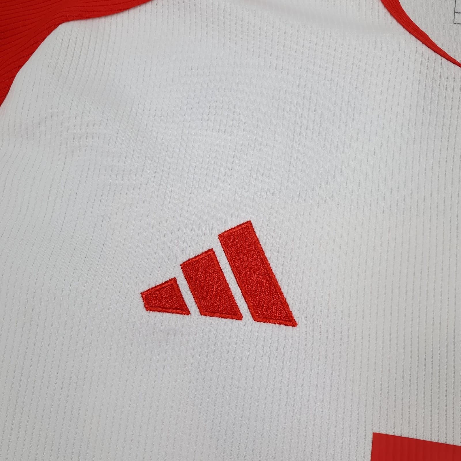 Bayern Munich Shirt Mens XL White Home 2023 2024 Adidas Jersey Musiala 42 photo 6