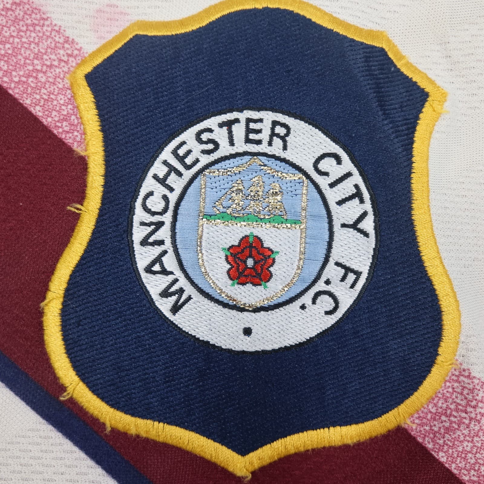 Vintage Manchester City Shirt Large Burgundy Away Kit 1996 1997 Umbro Jersey photo 5