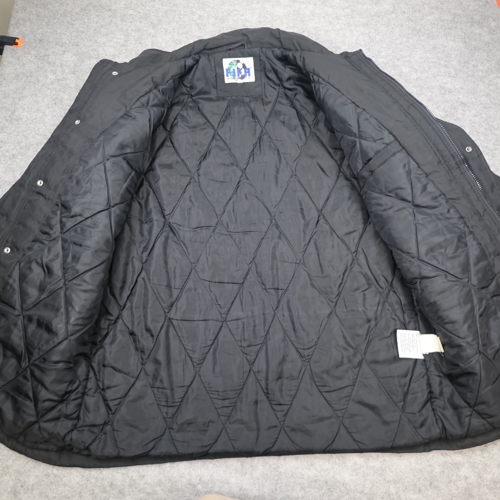 Vintage Football Jacket Extra Large Black 1998 Fifa World Cup Padded Official photo 2